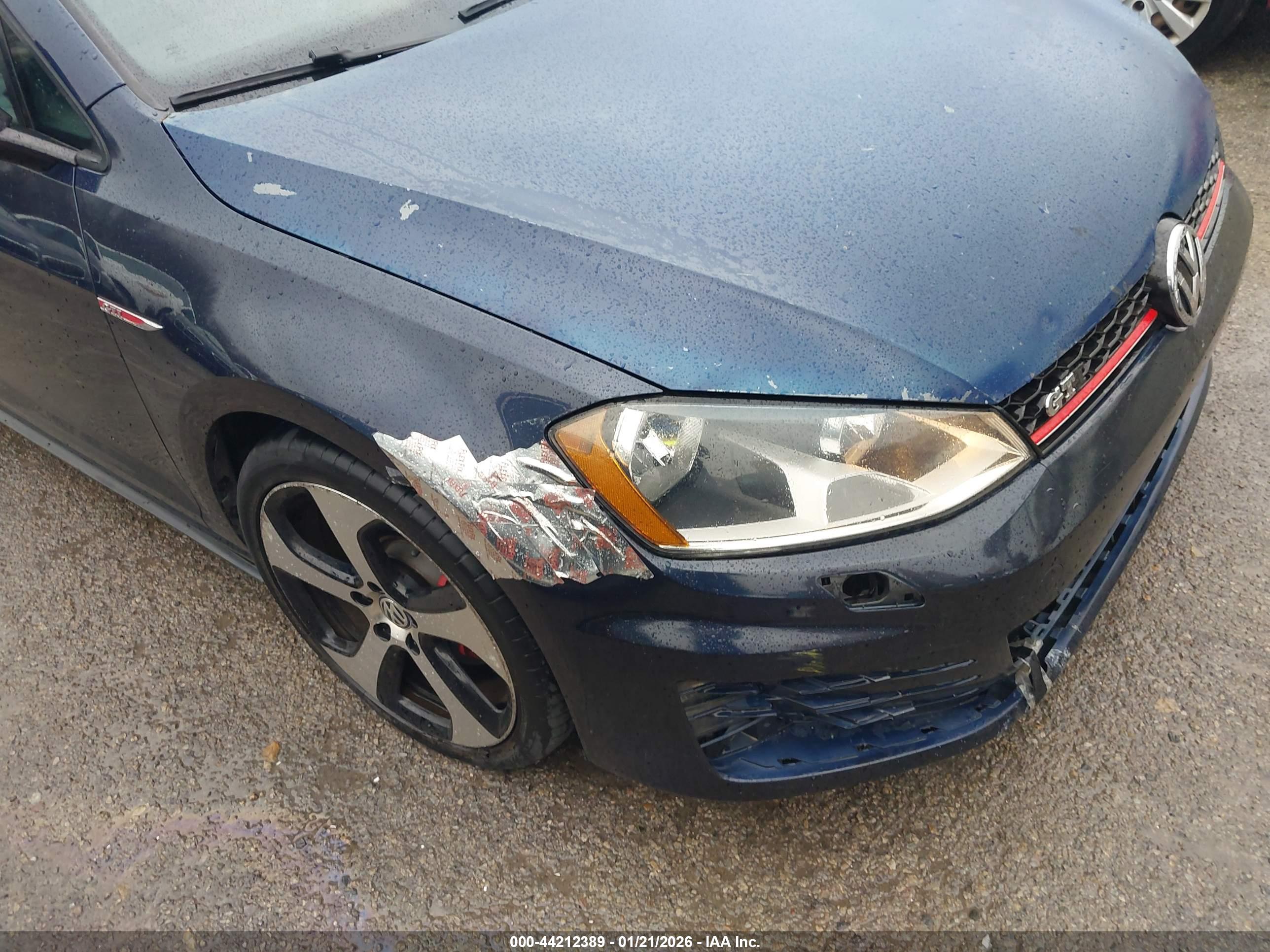 VOLKSWAGEN GOLF image 6