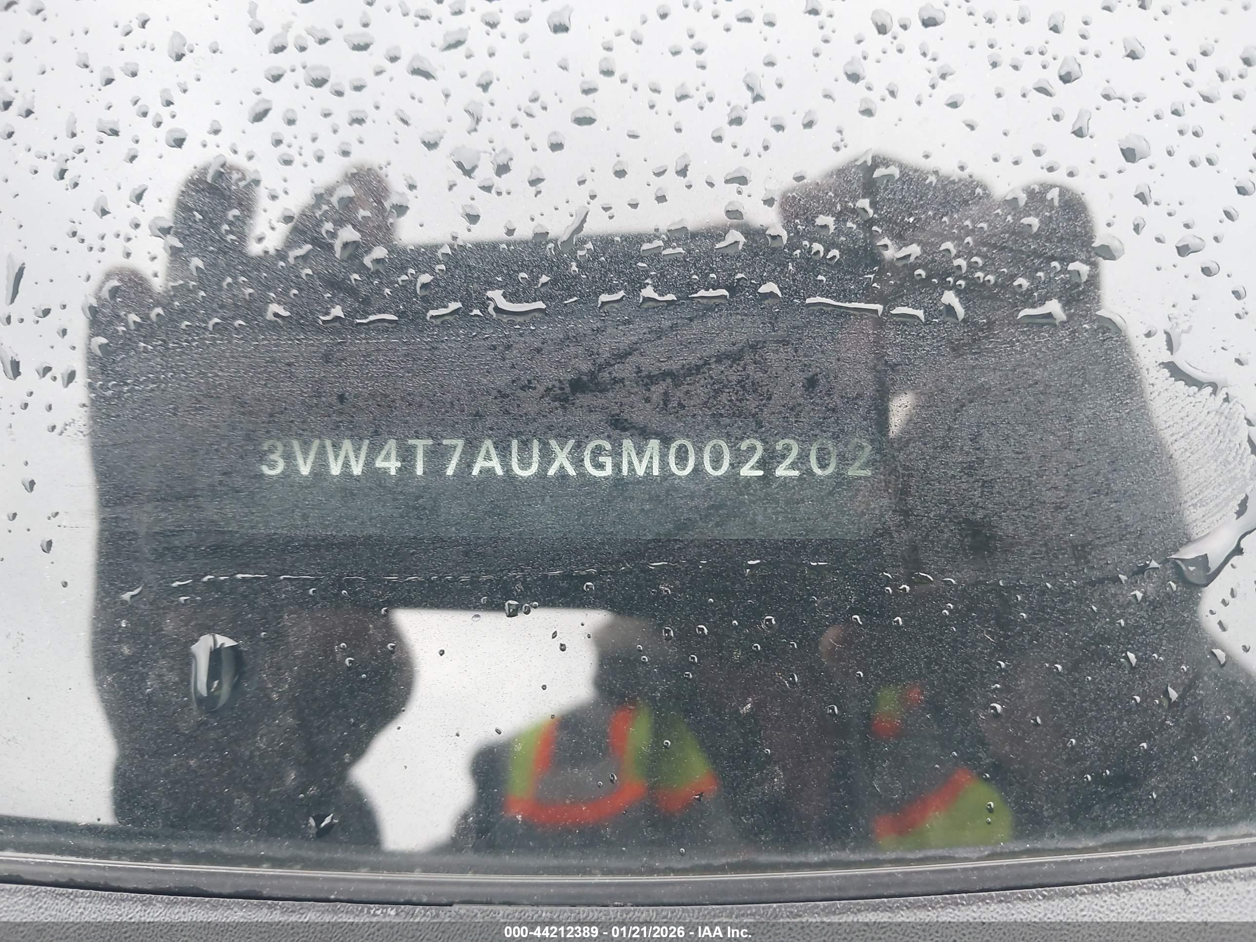 VOLKSWAGEN GOLF image 9