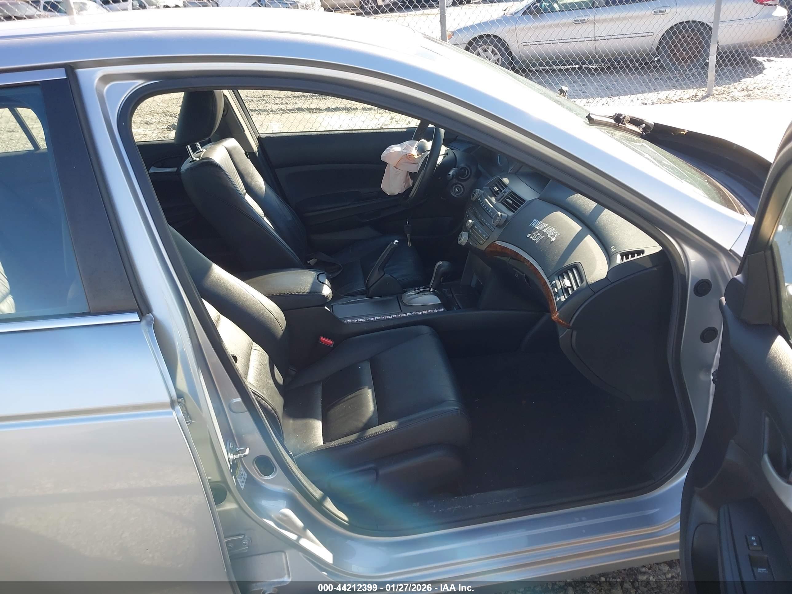 HONDA ACCORD image 5