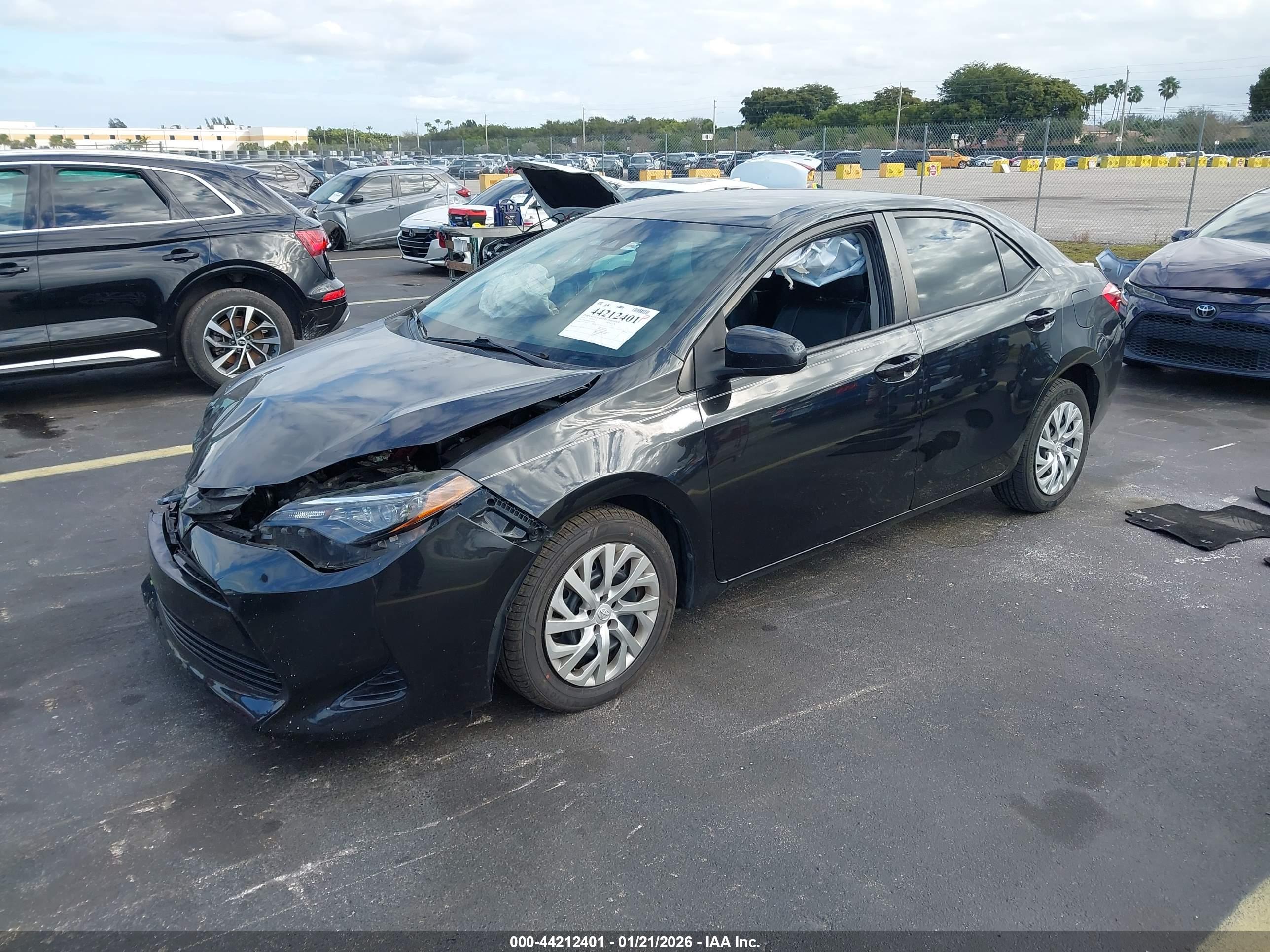 TOYOTA COROLLA image 2