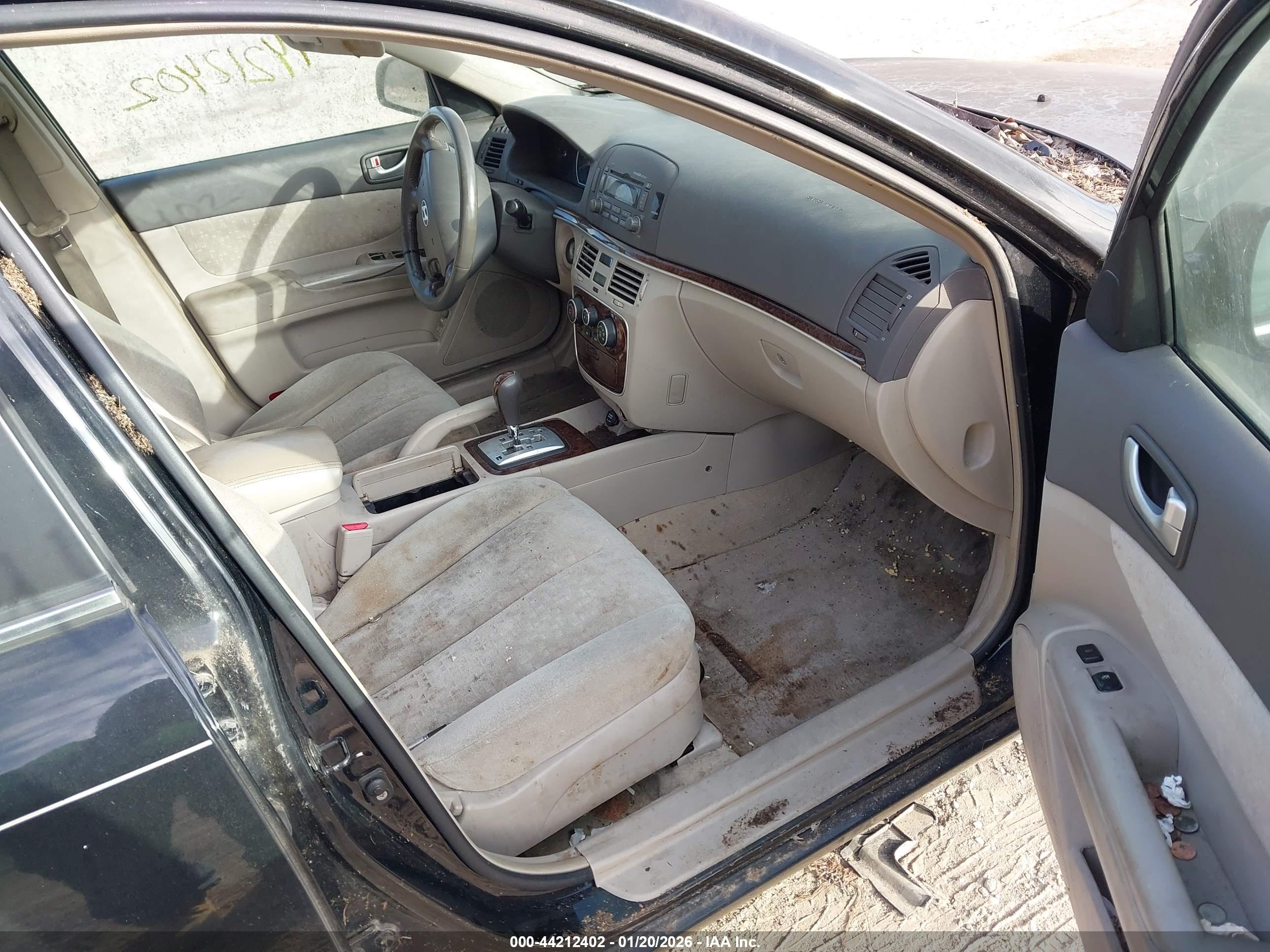 HYUNDAI SONATA image 5