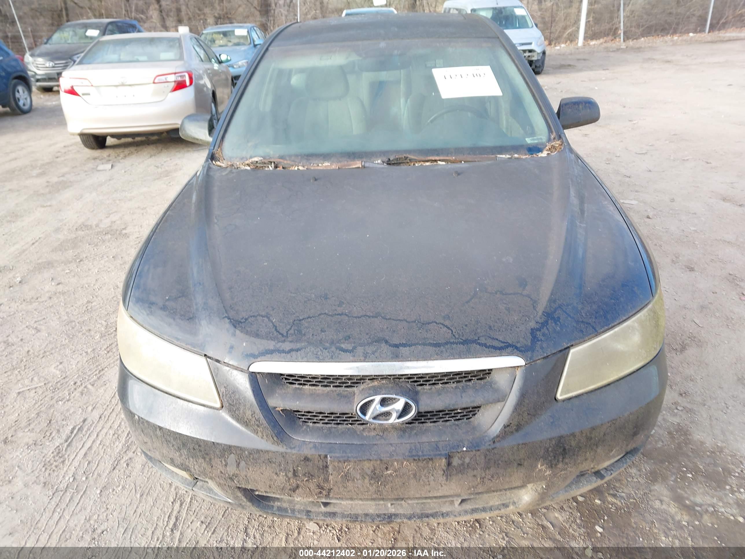 HYUNDAI SONATA image 6