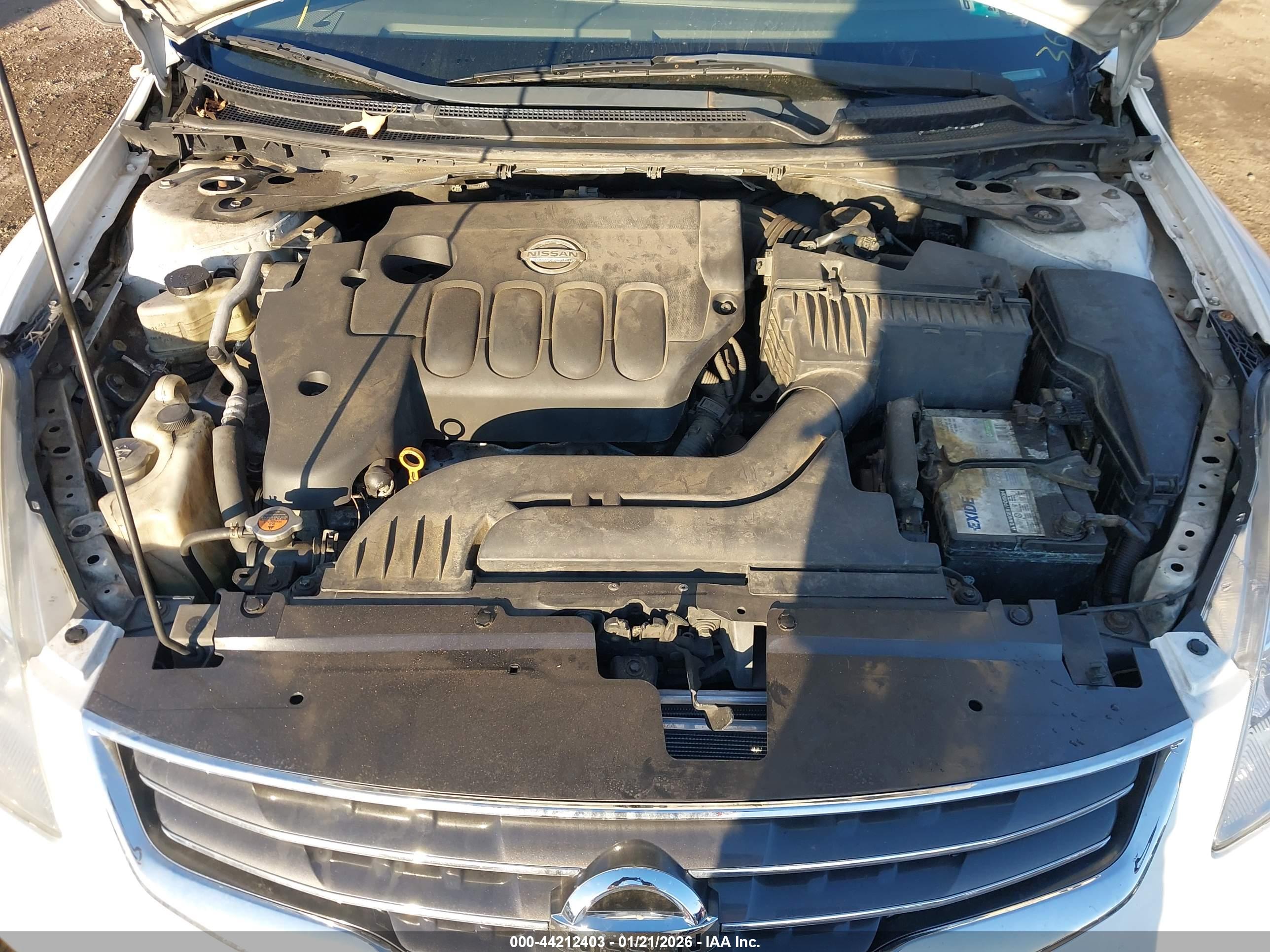 NISSAN ALTIMA image 10