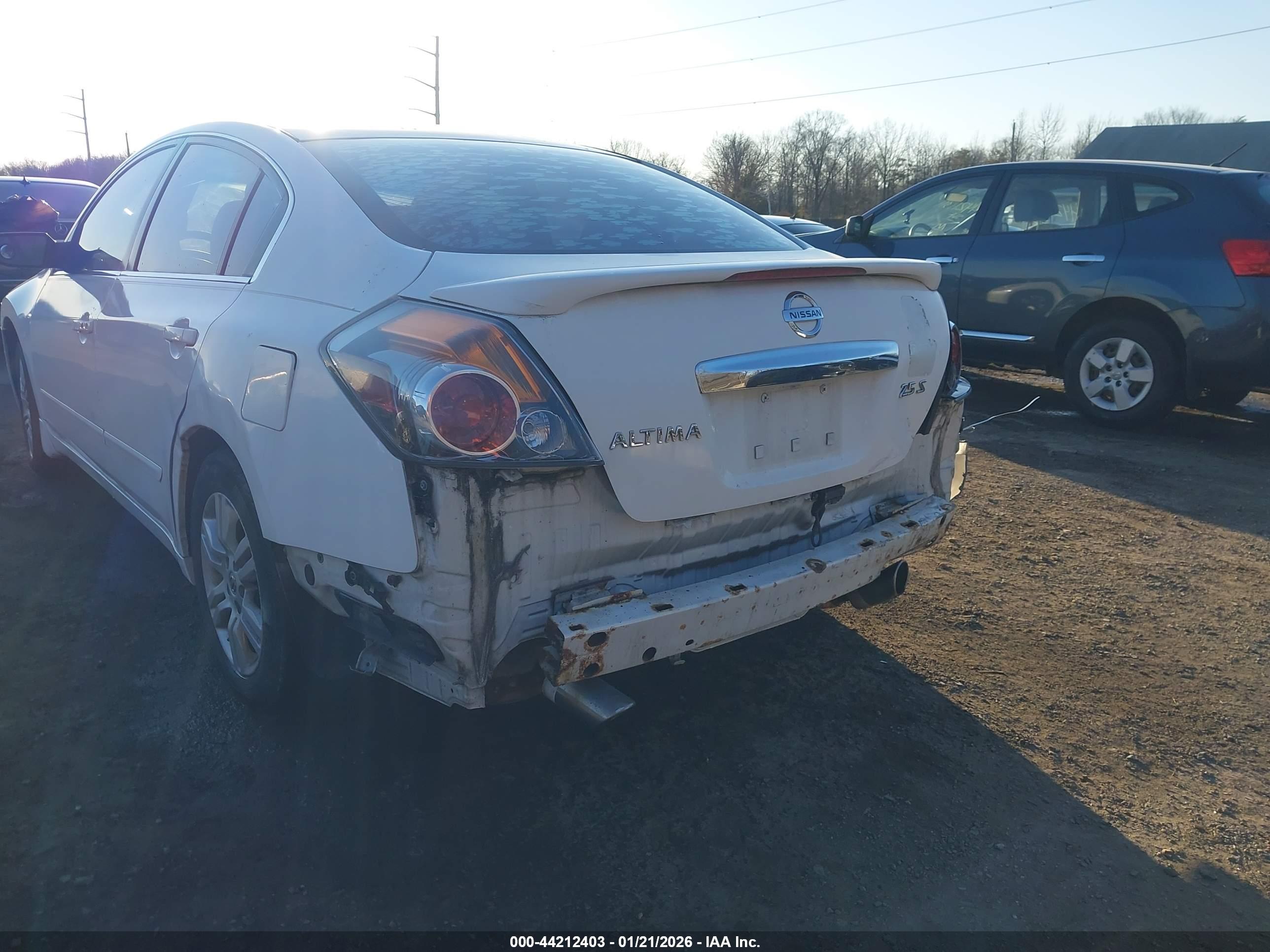 NISSAN ALTIMA image 6