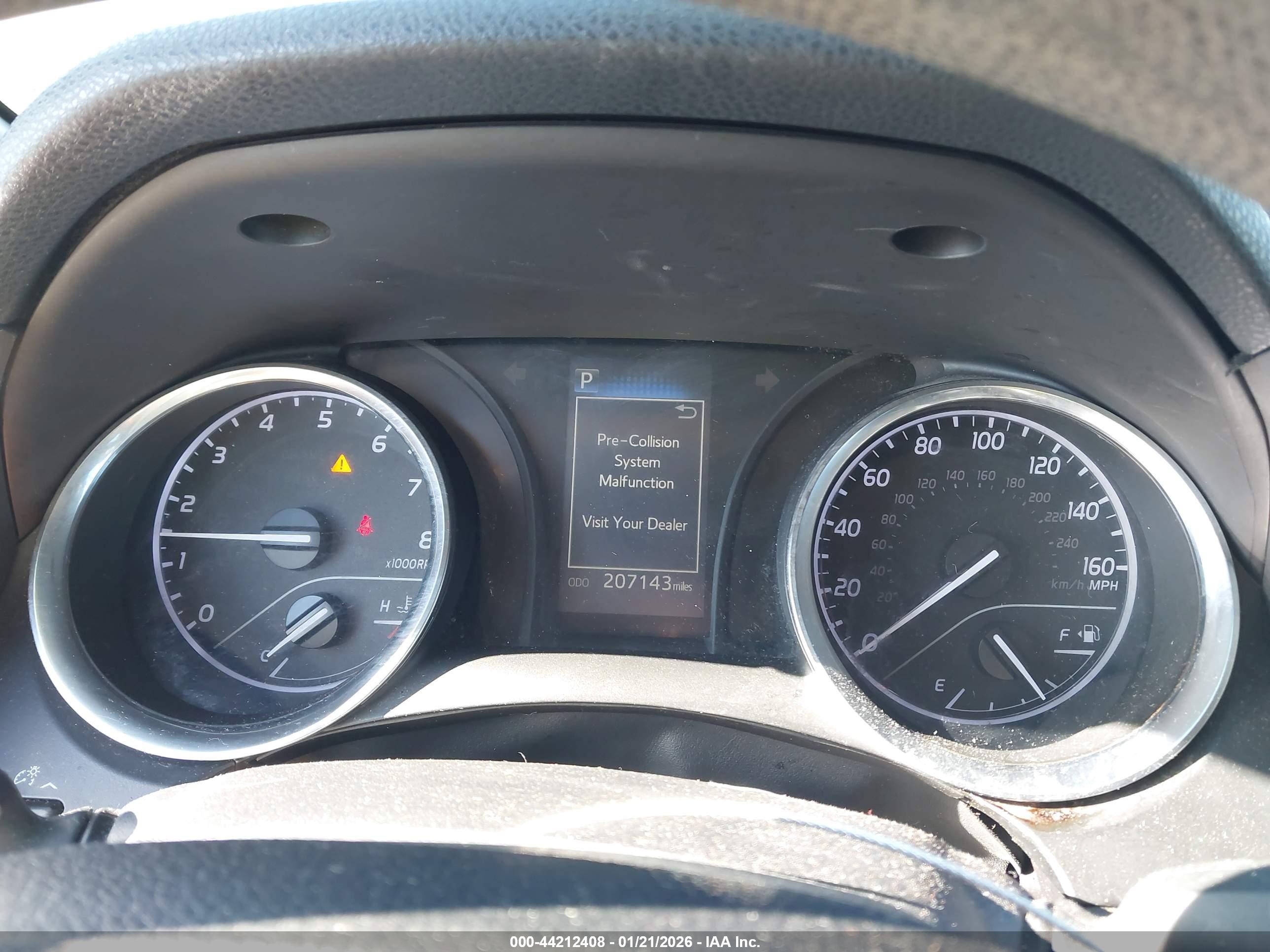 TOYOTA CAMRY image 7