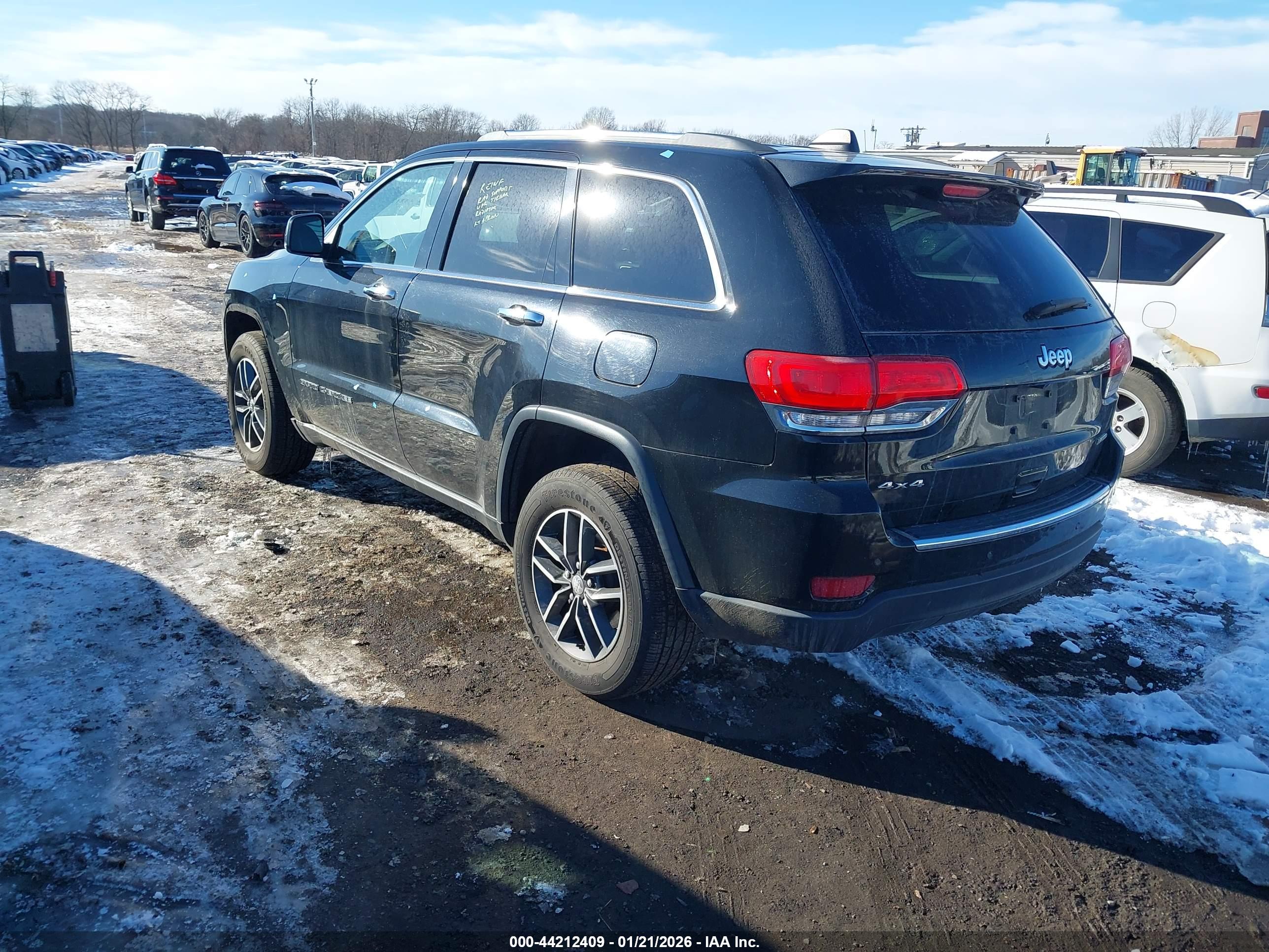 JEEP GRAND image 3