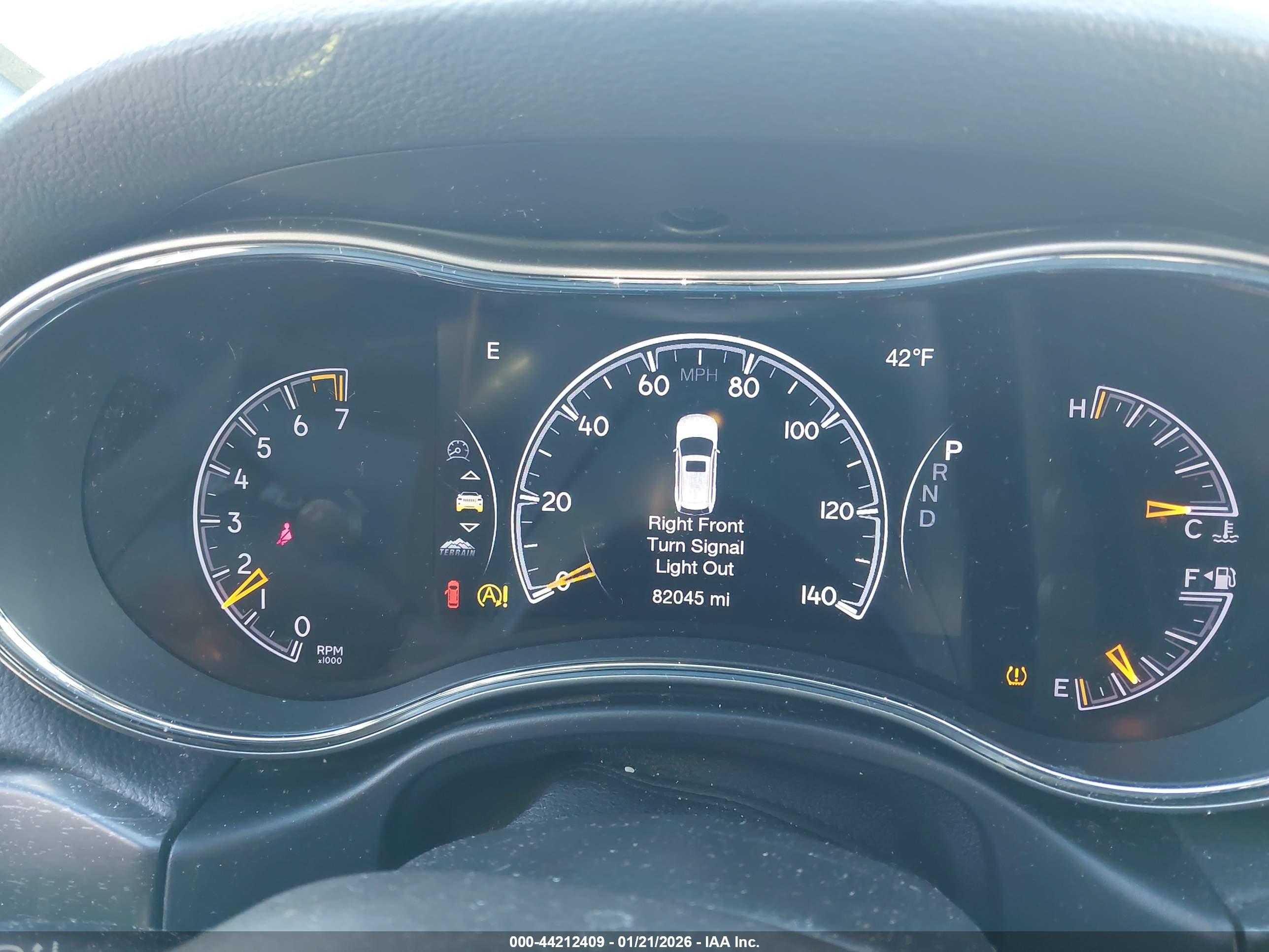 JEEP GRAND image 7