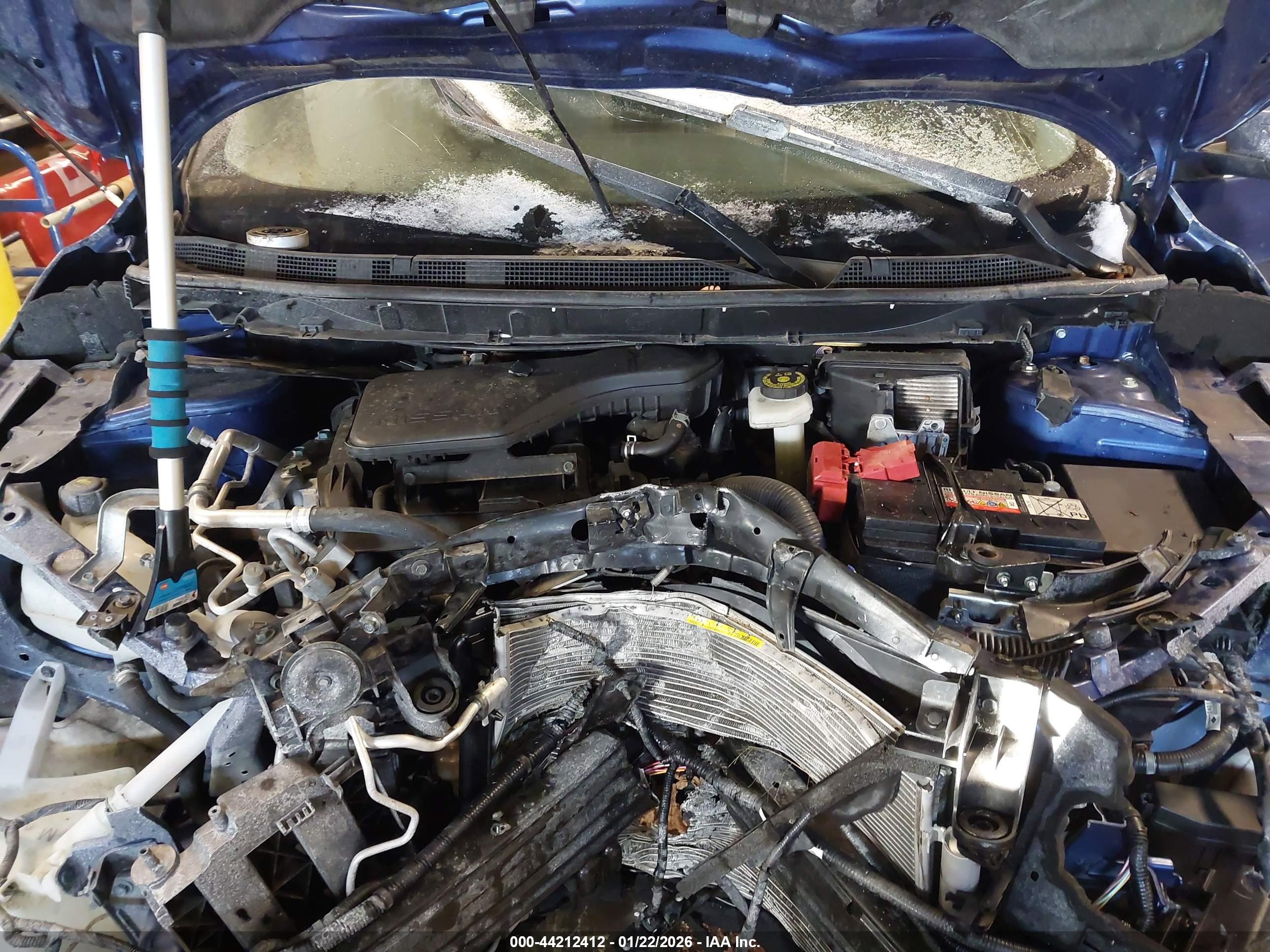 NISSAN ROGUE image 10