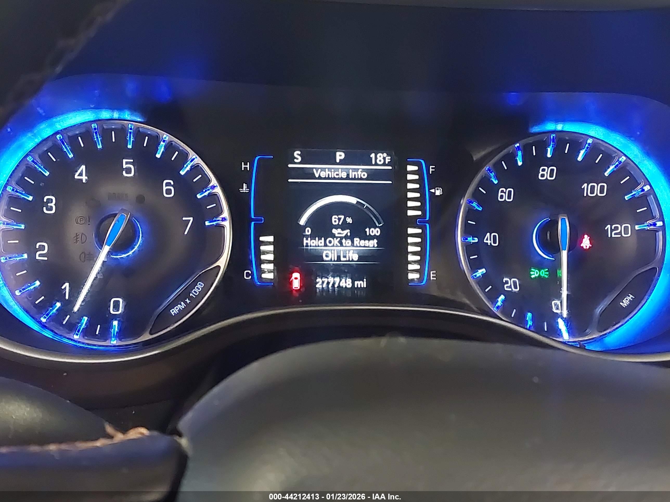 CHRYSLER PACIFICA image 7