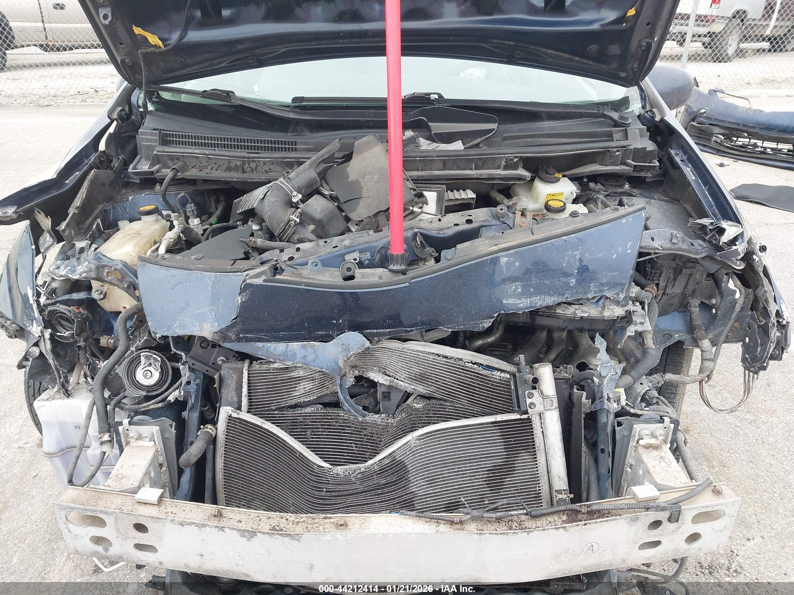 TOYOTA PRIUS image 10