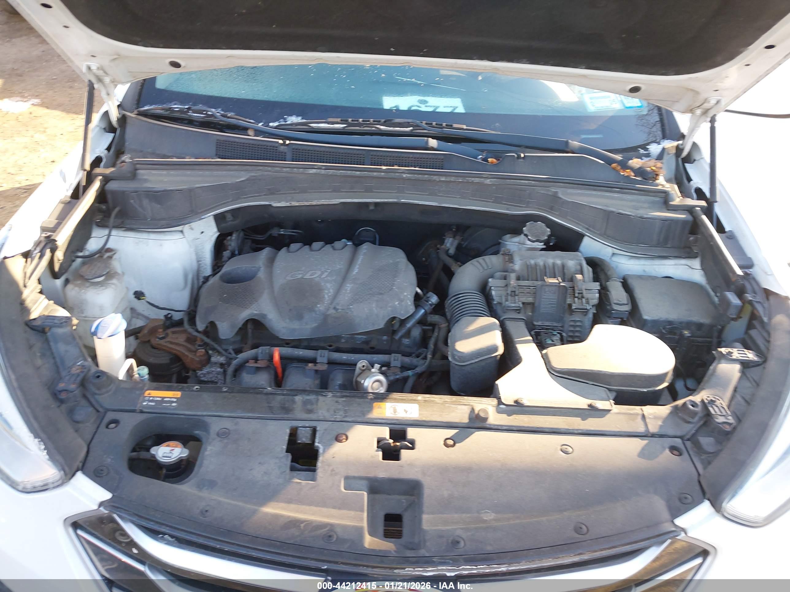 HYUNDAI SANTA image 10