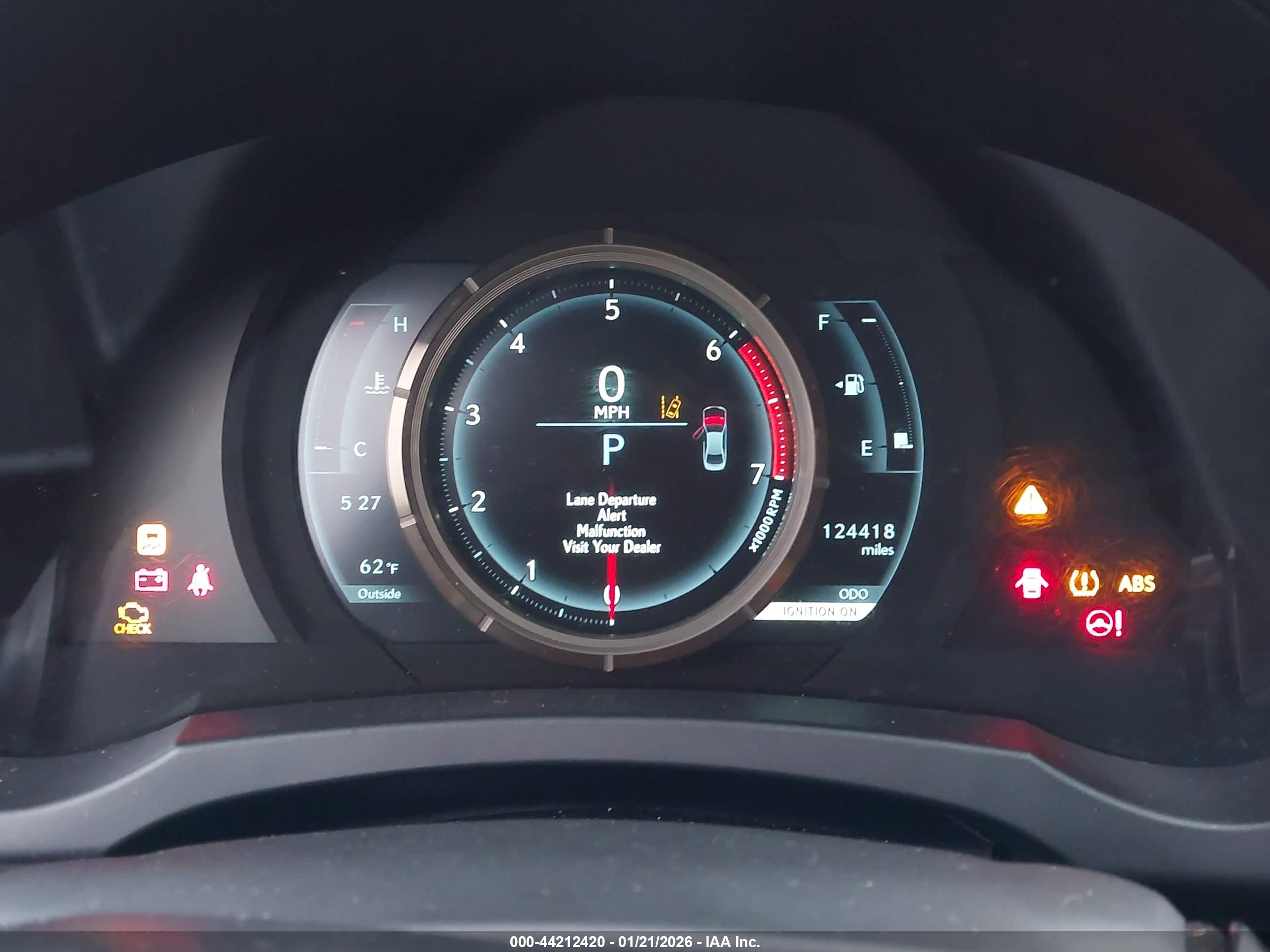 LEXUS IS image 7