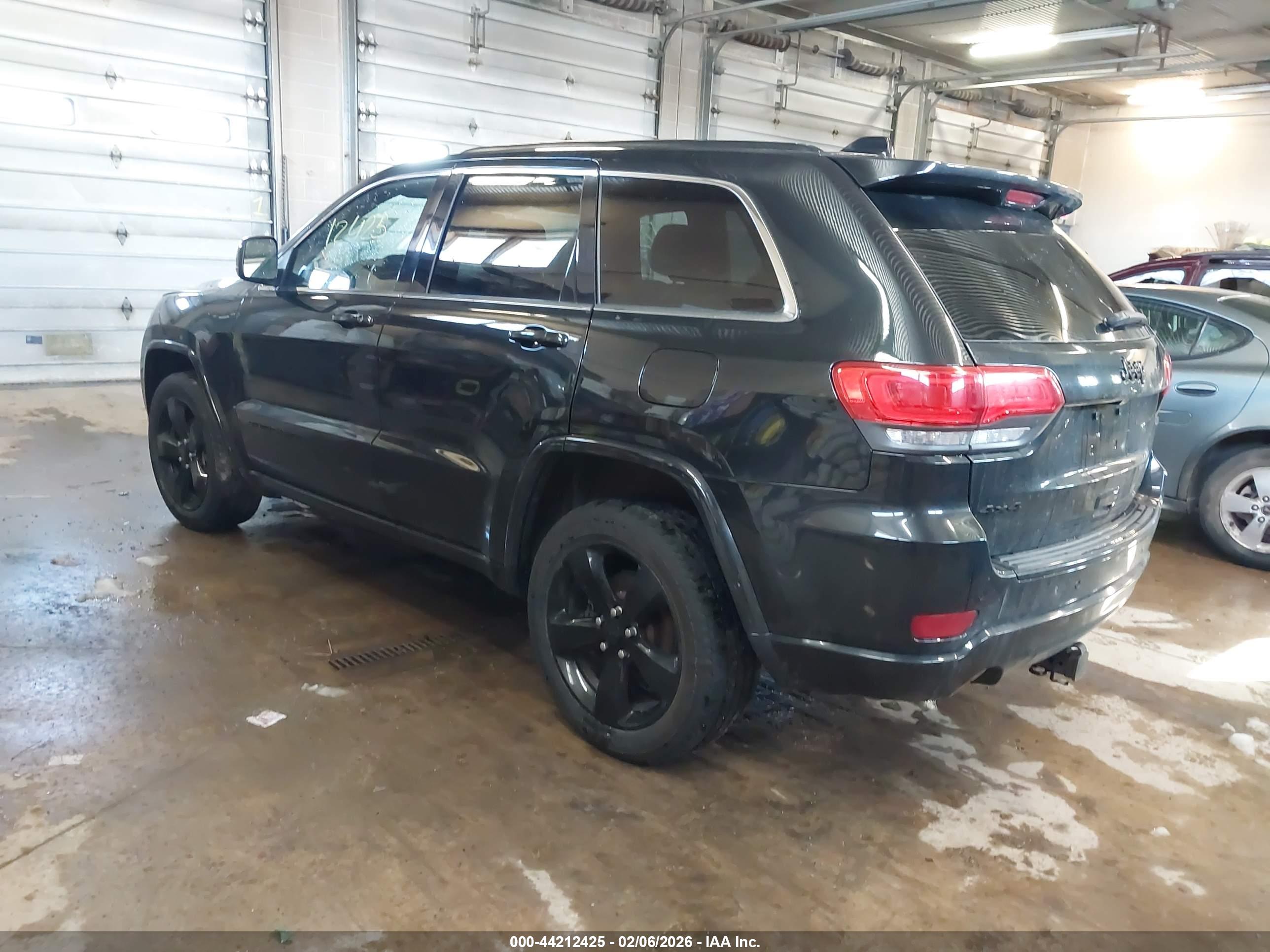 JEEP GRAND image 3