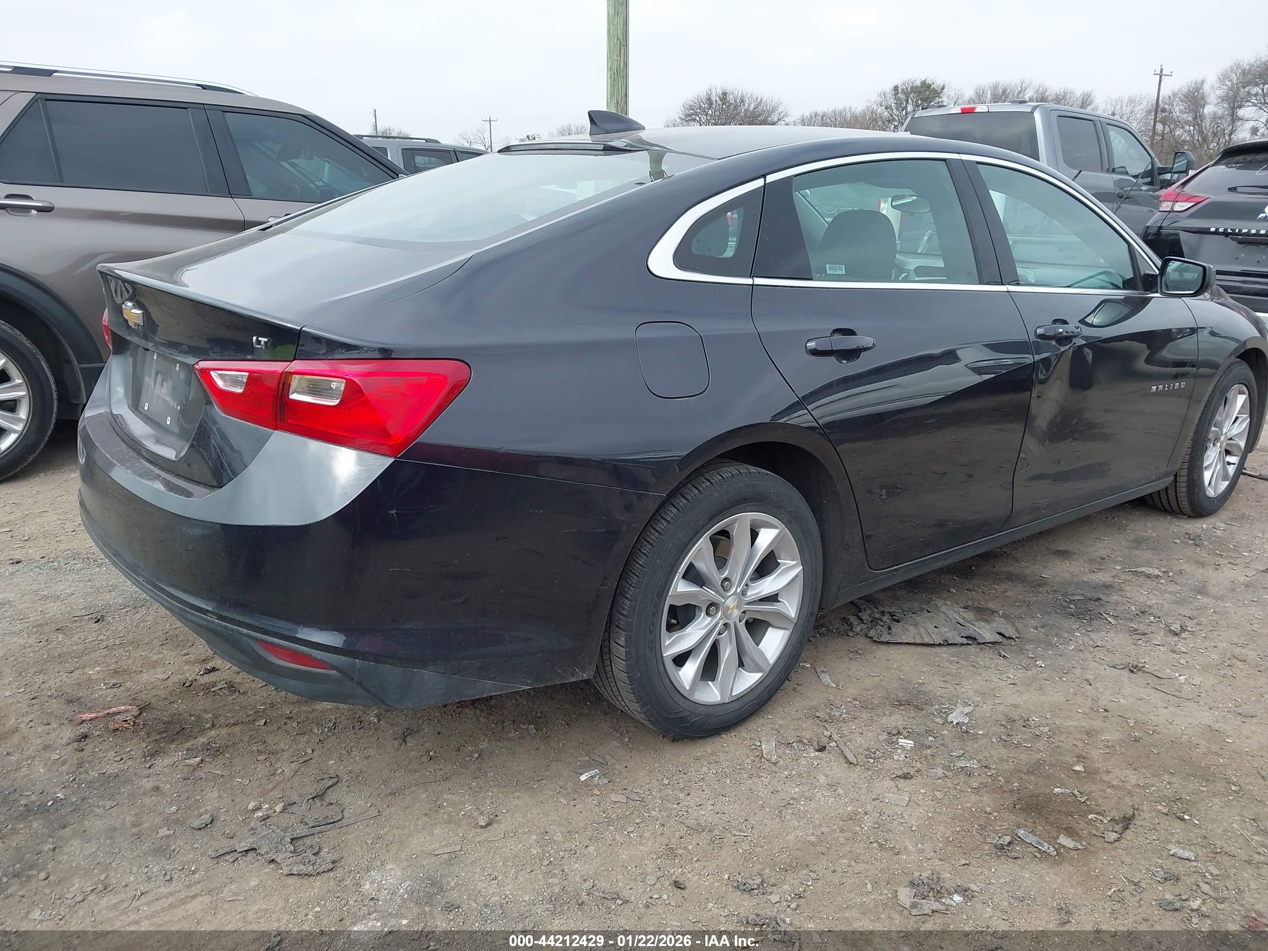 CHEVROLET MALIBU image 4