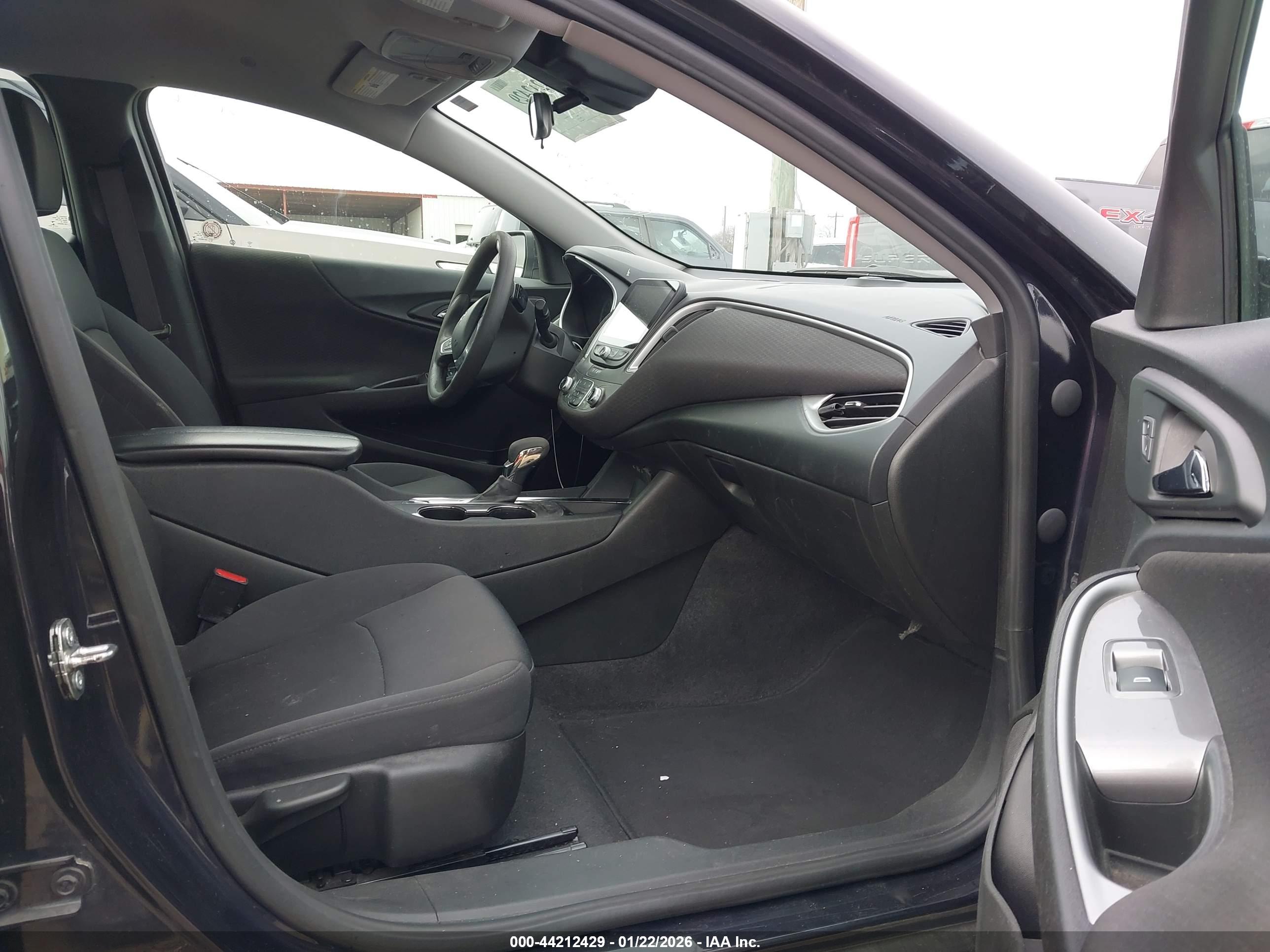 CHEVROLET MALIBU image 5