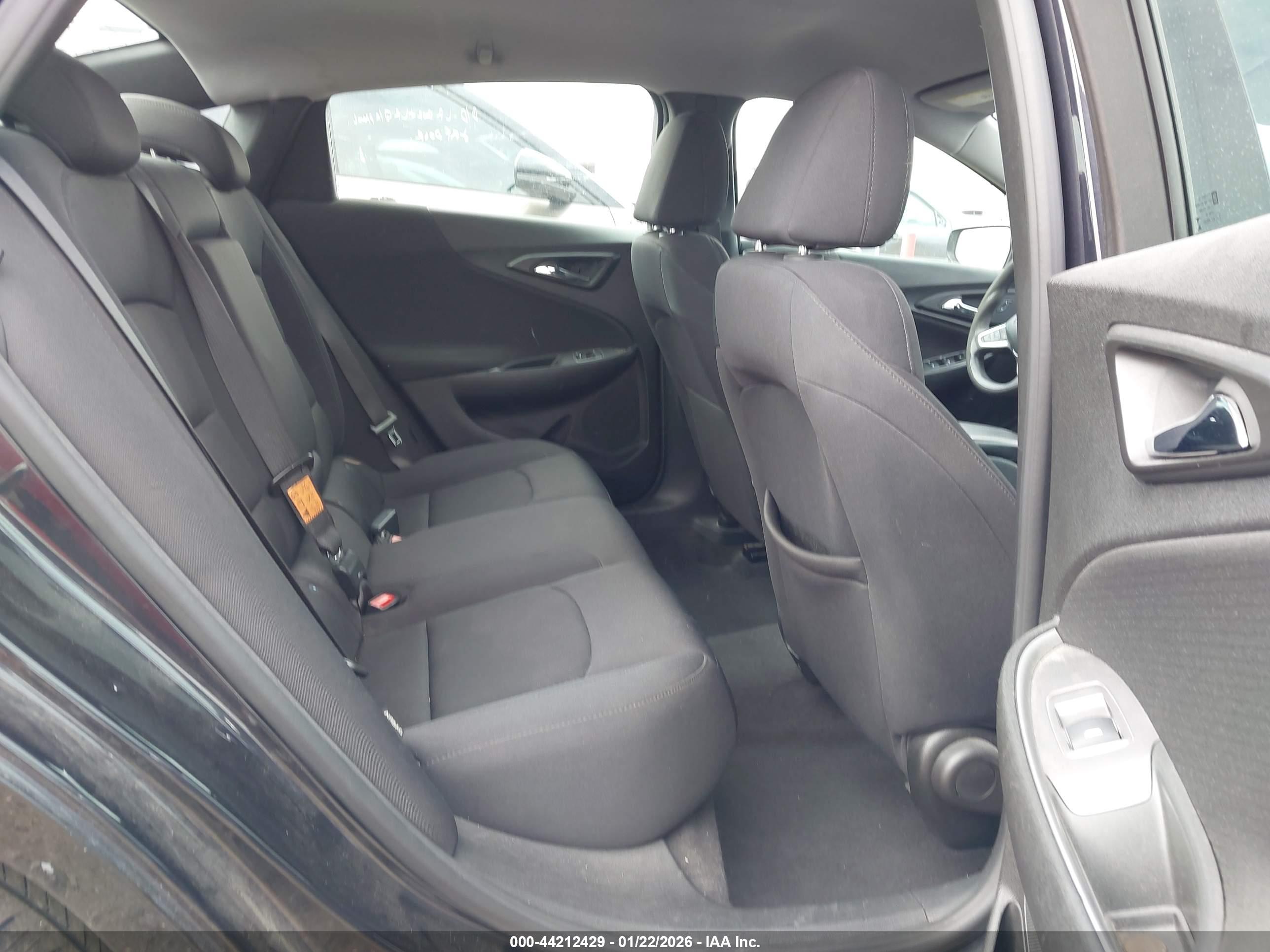 CHEVROLET MALIBU image 8