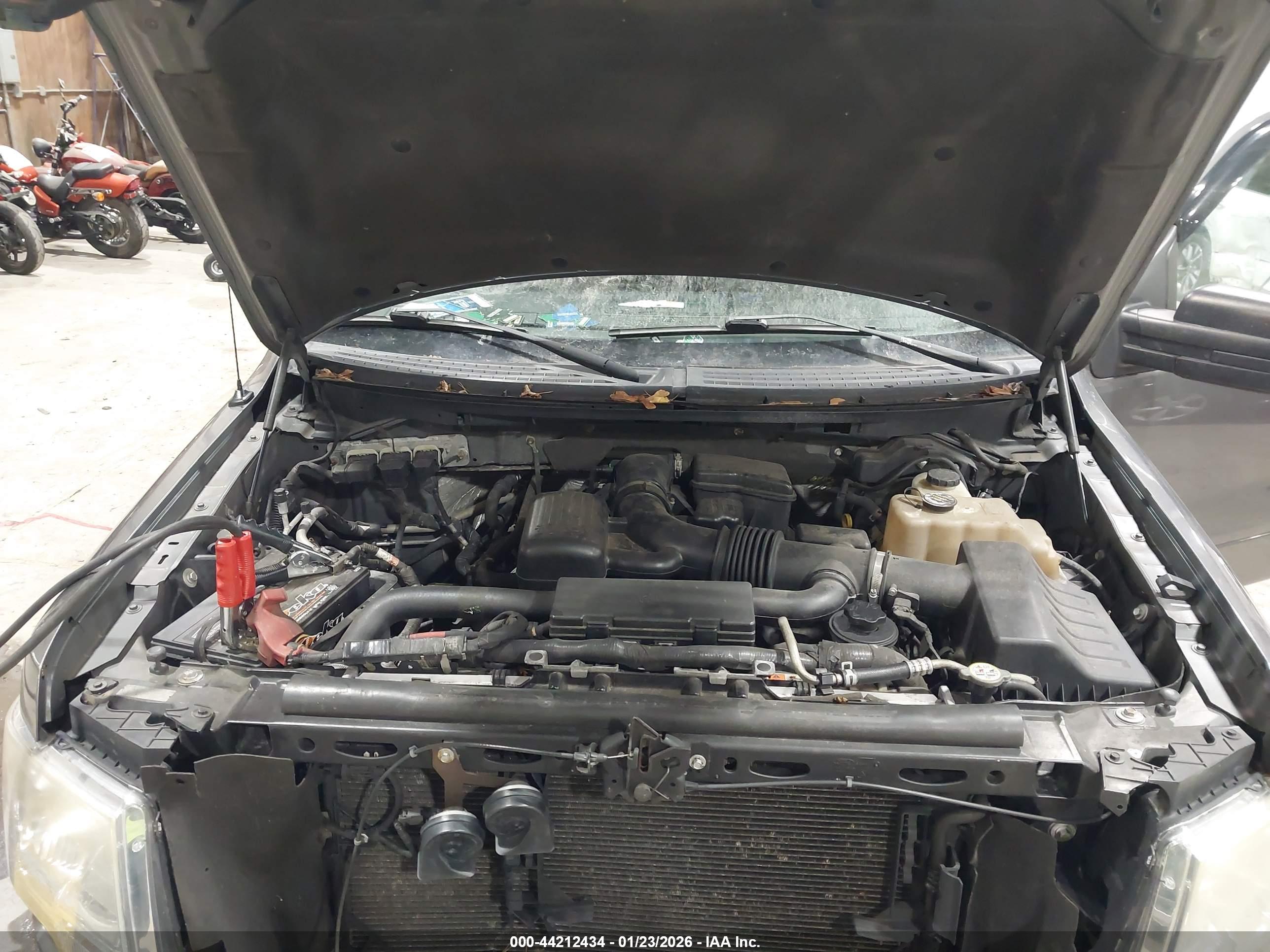 FORD F-150 image 10