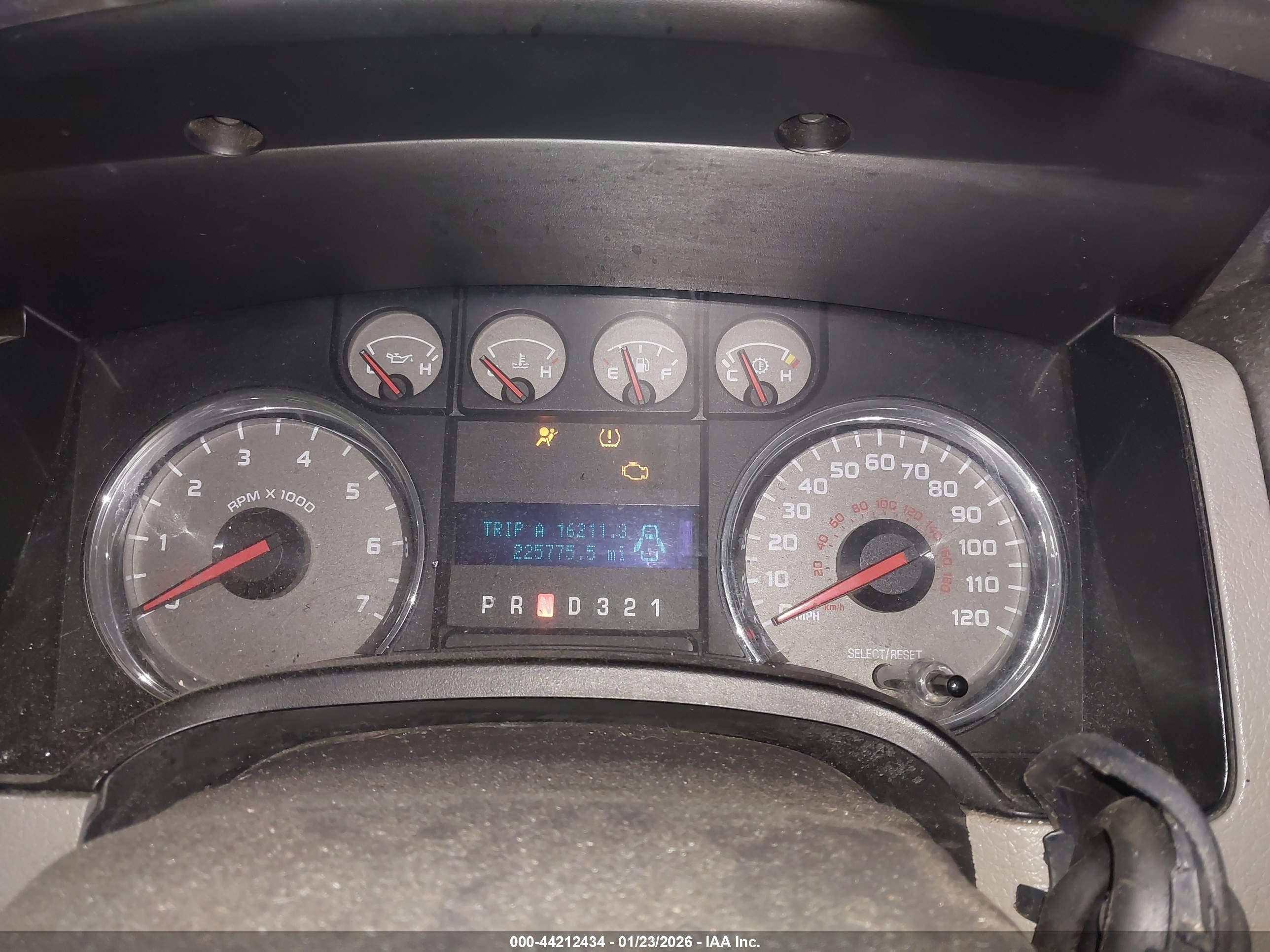 FORD F-150 image 7