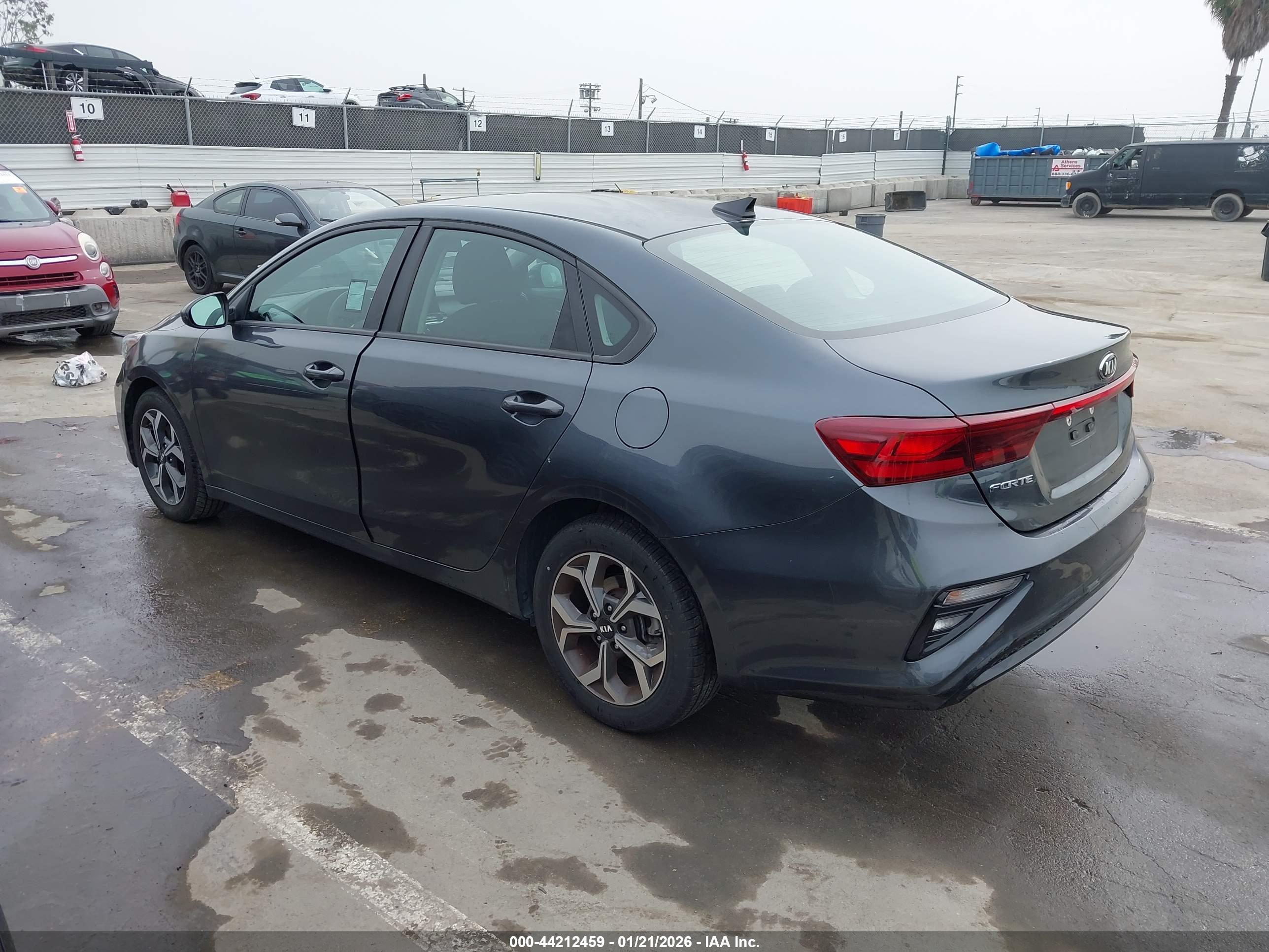 KIA FORTE image 3