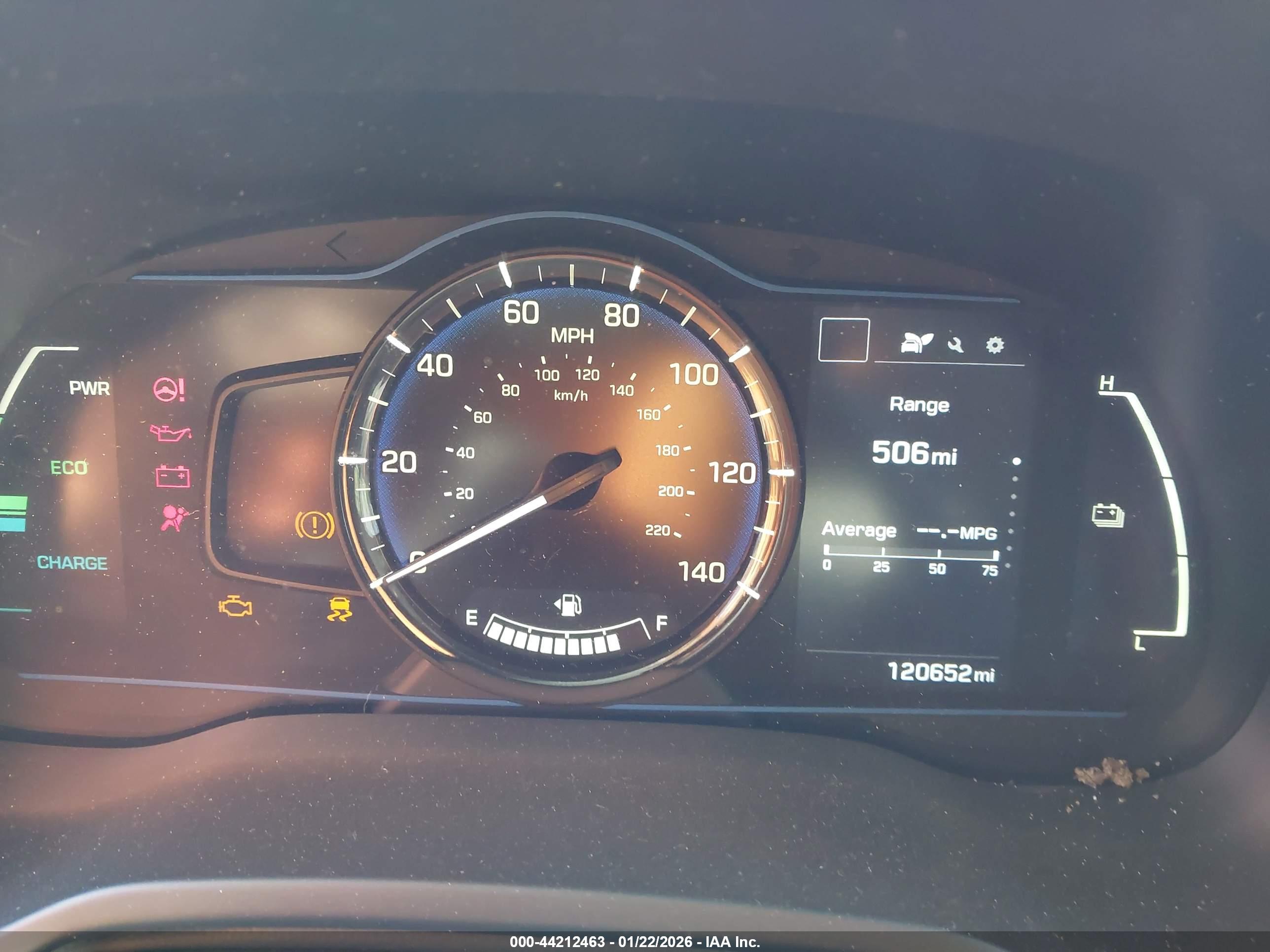 HYUNDAI IONIQ image 7