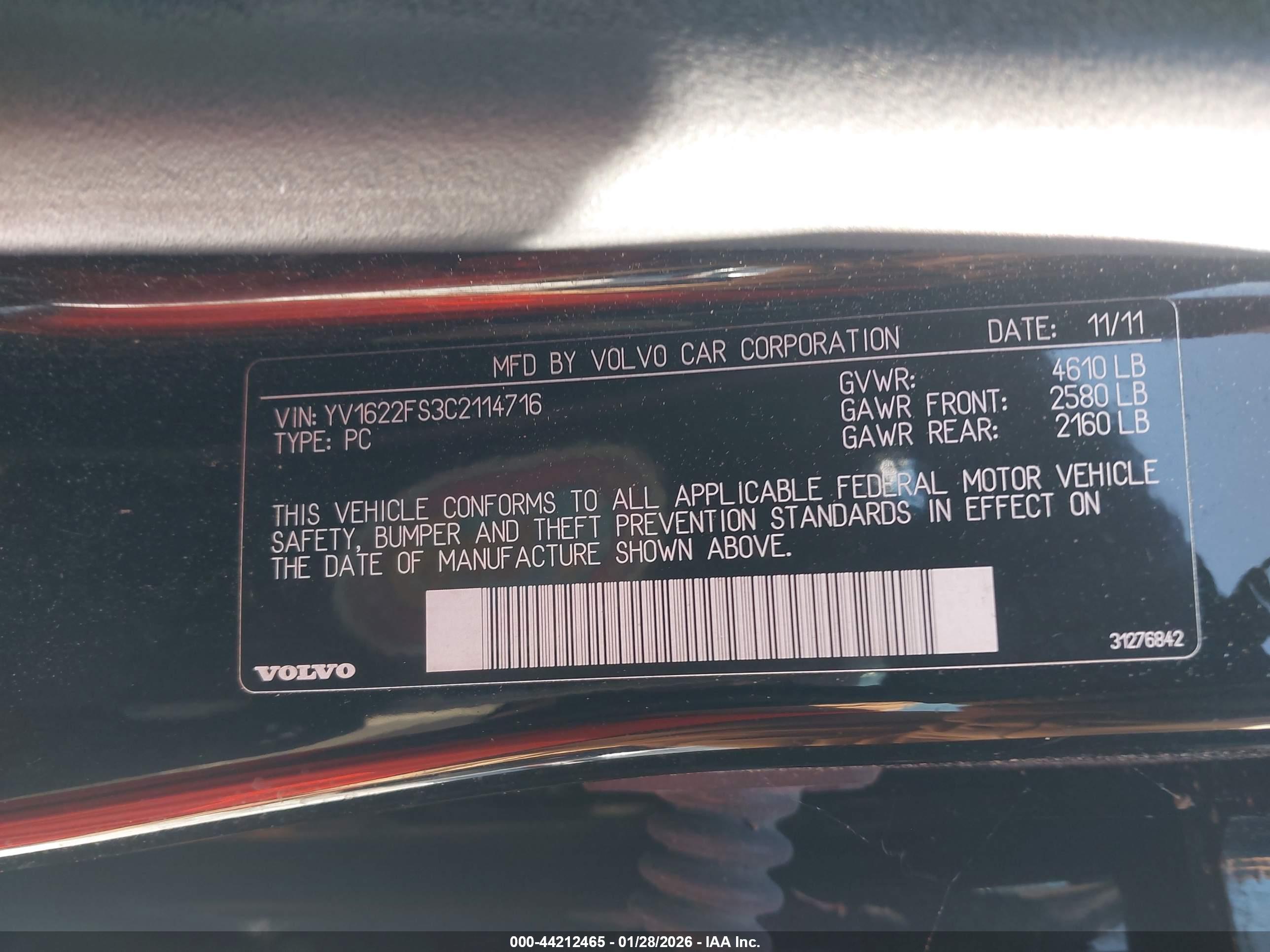 VOLVO S60 image 9