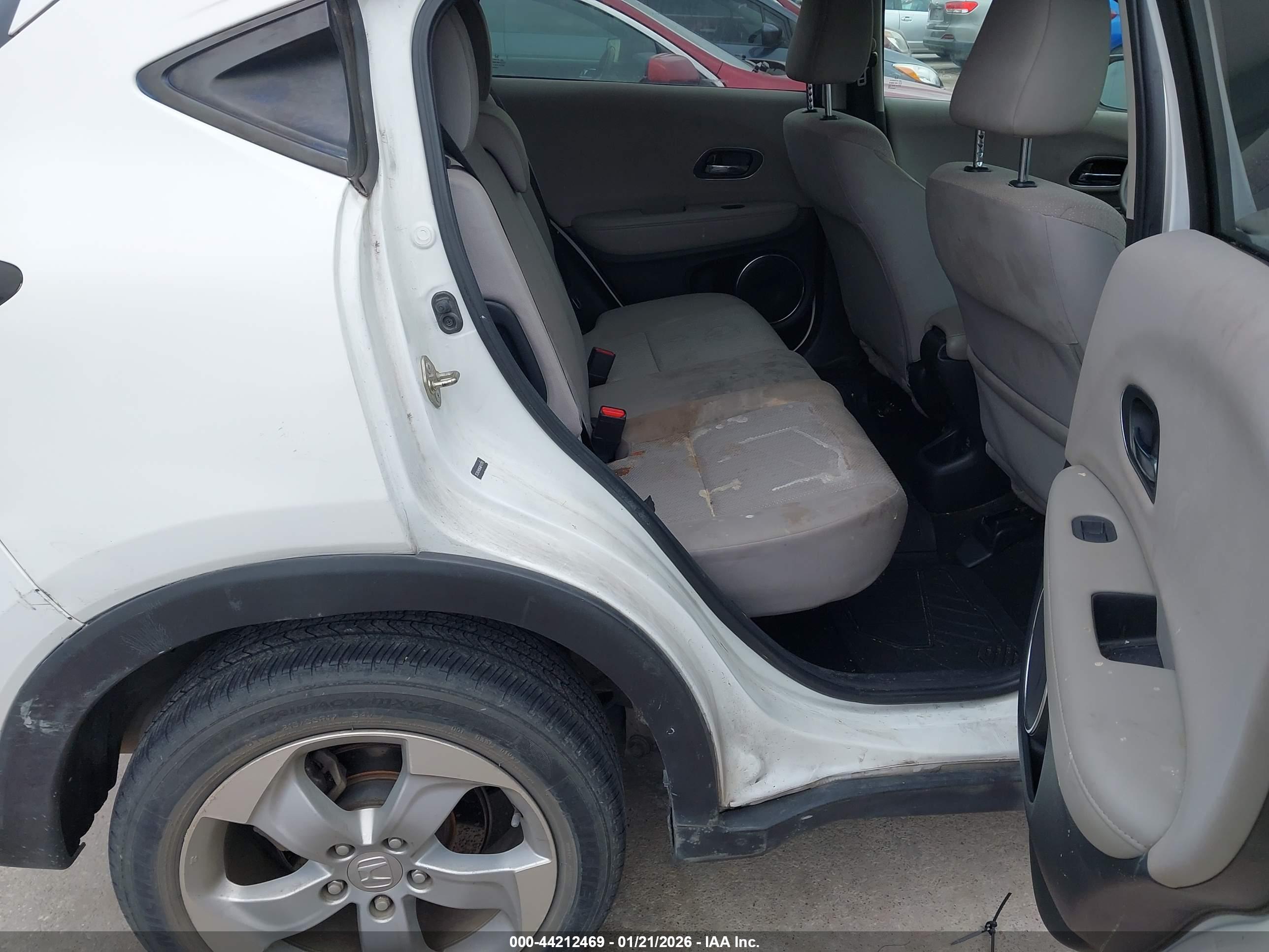 HONDA HR-V image 8