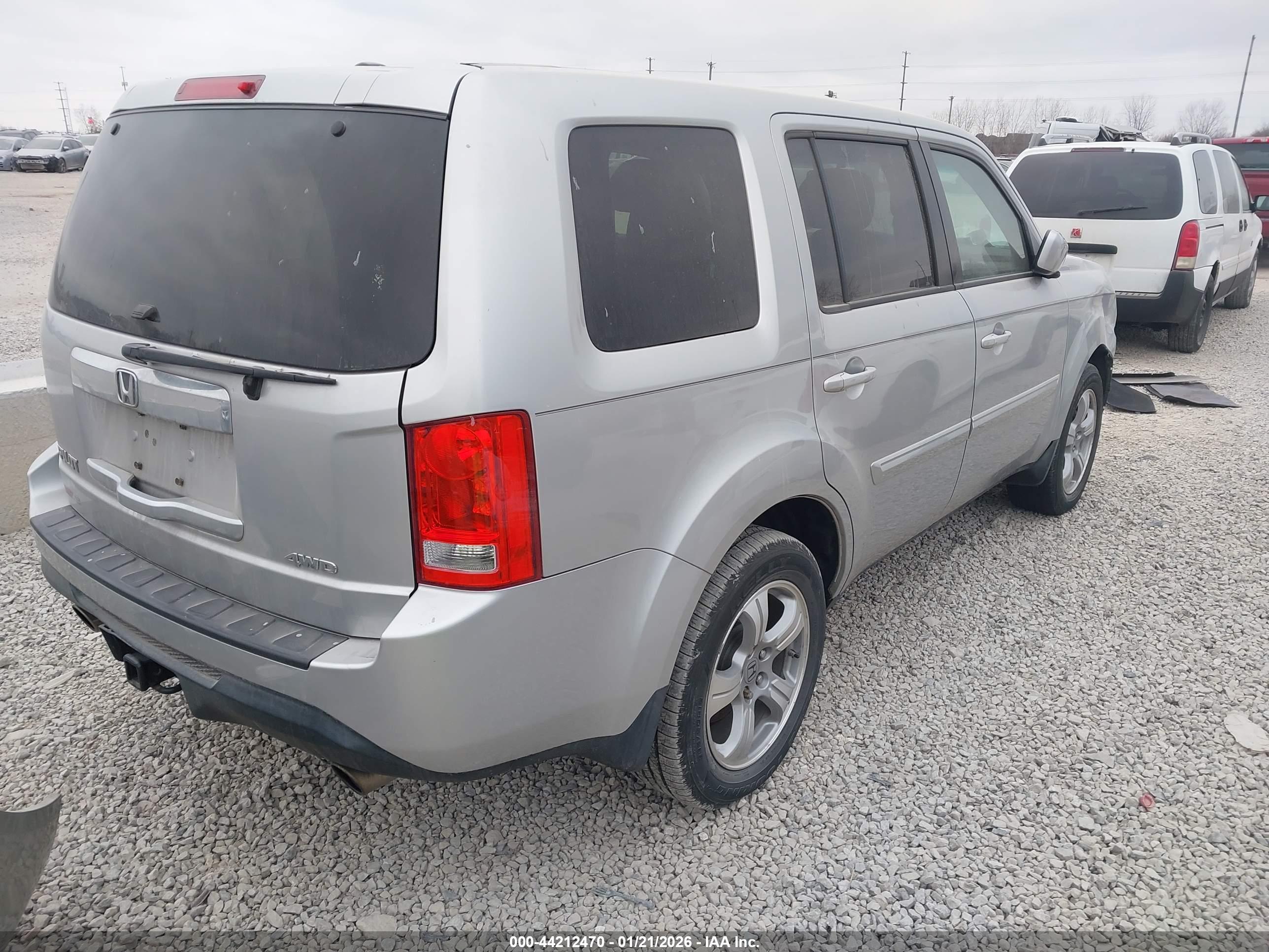 HONDA PILOT image 4