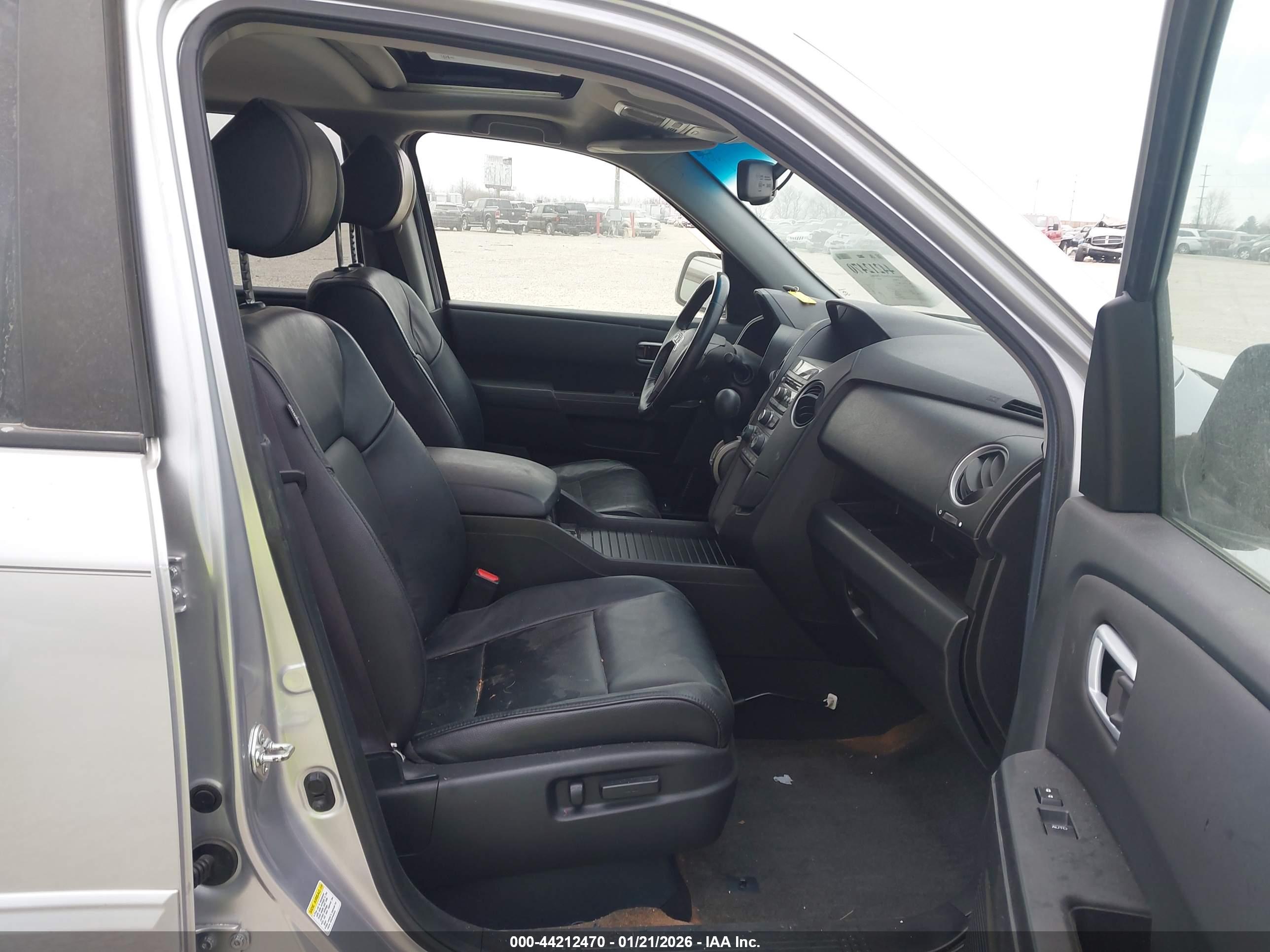 HONDA PILOT image 5
