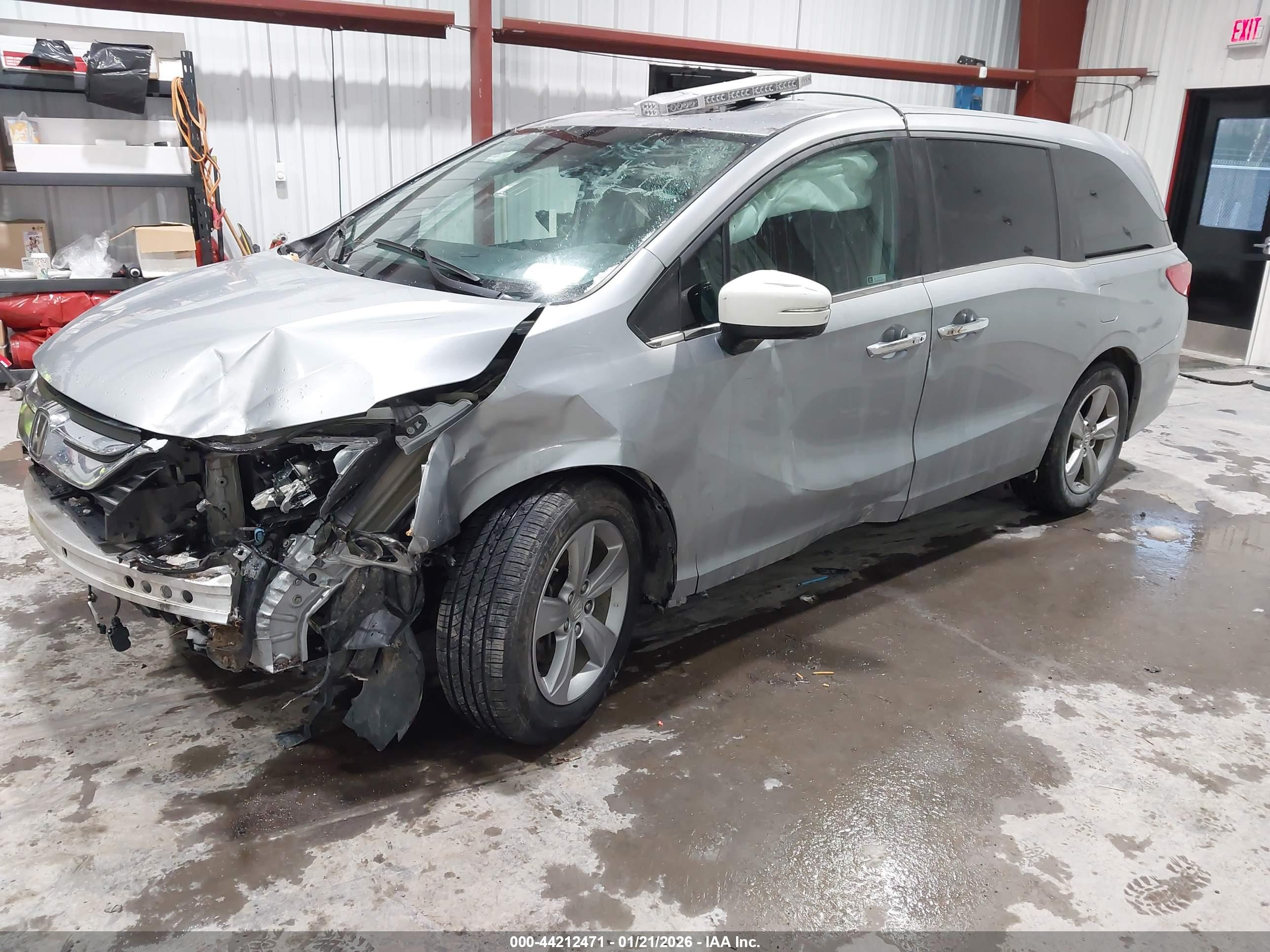HONDA ODYSSEY image 2