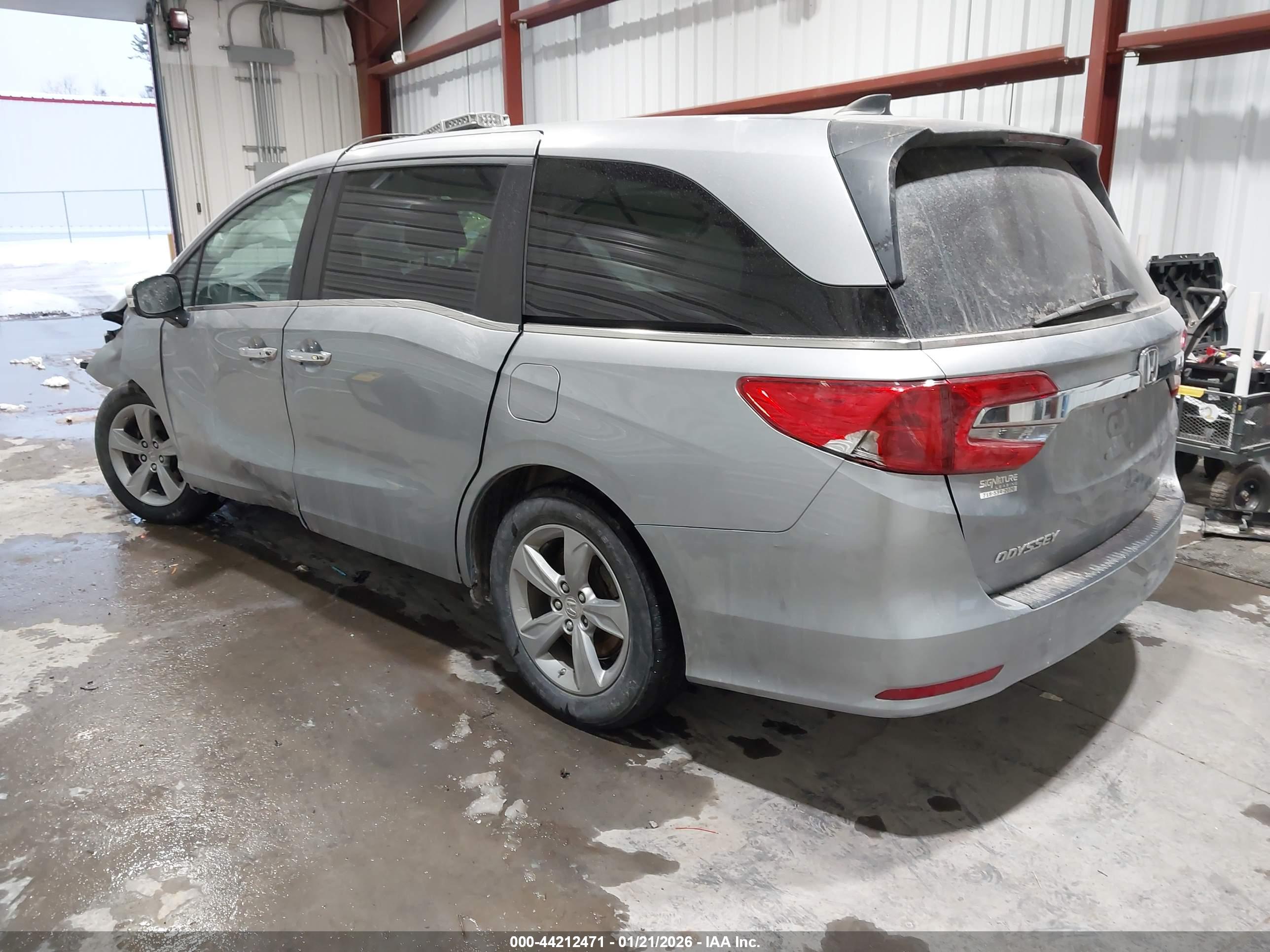 HONDA ODYSSEY image 3