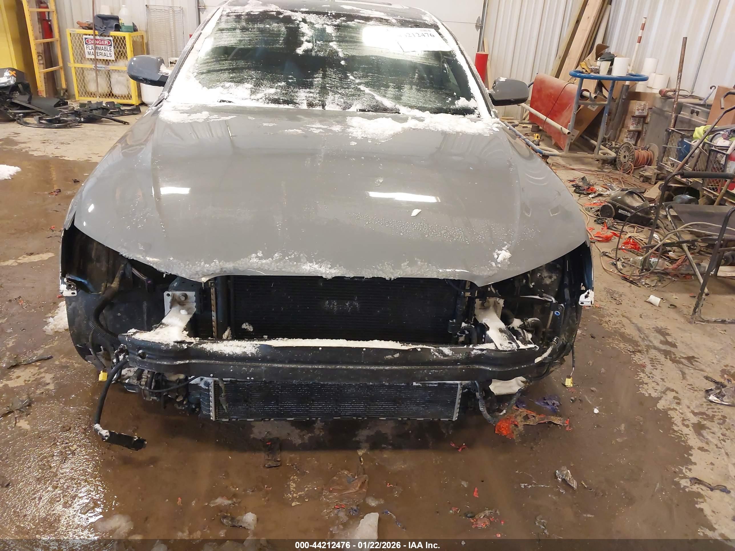 AUDI S4 image 6