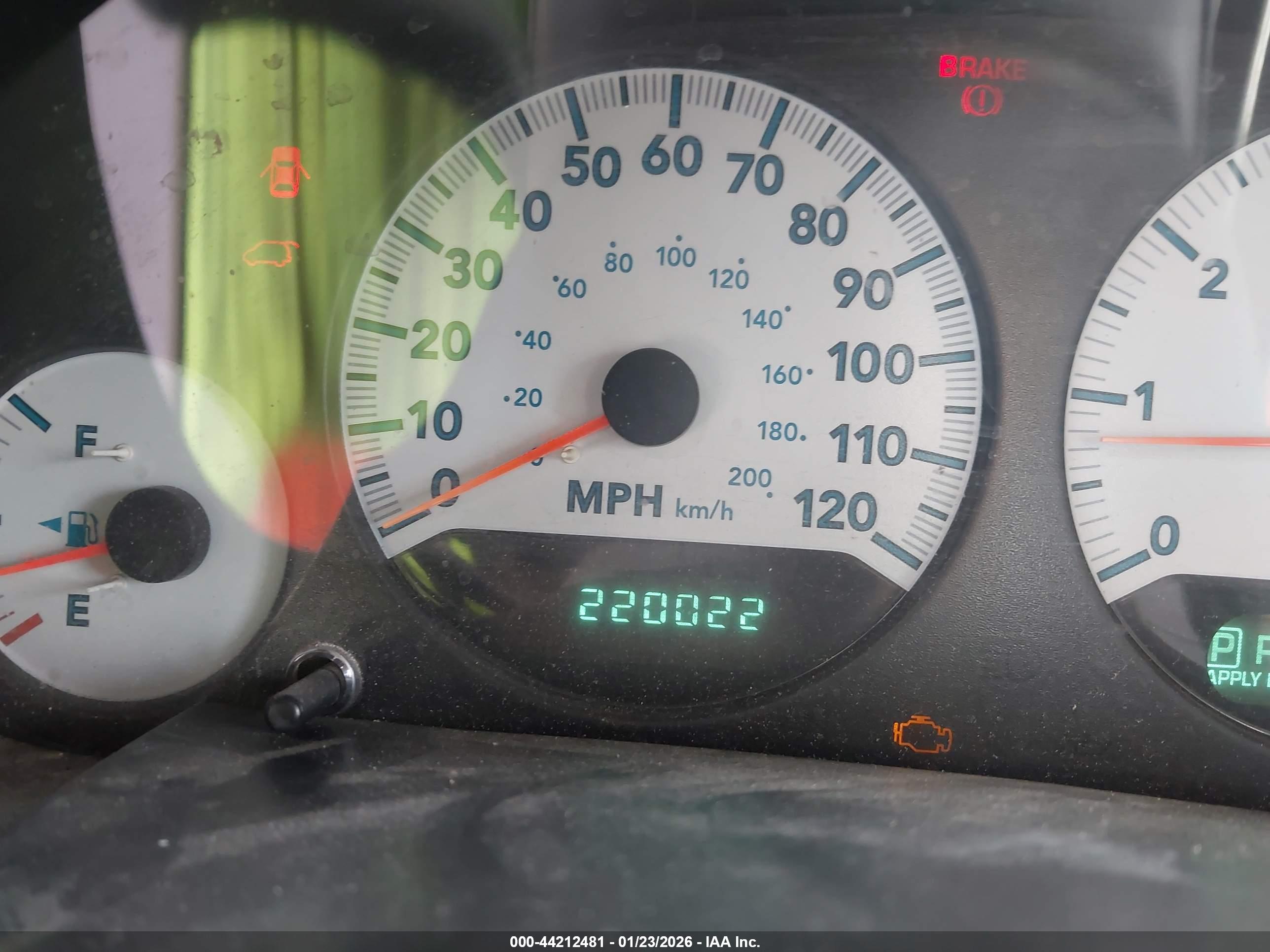 DODGE GRAND image 7