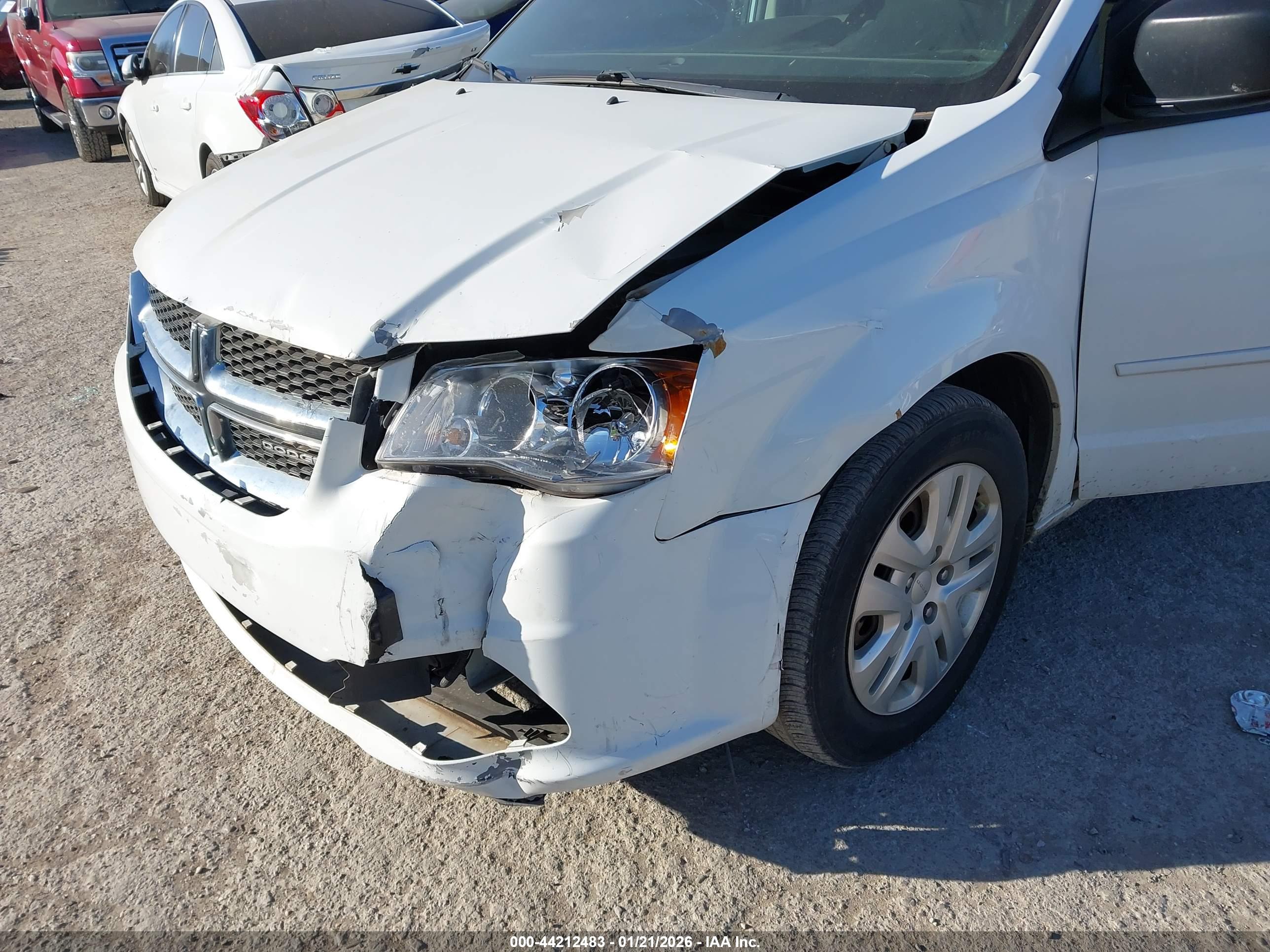 DODGE GRAND image 6