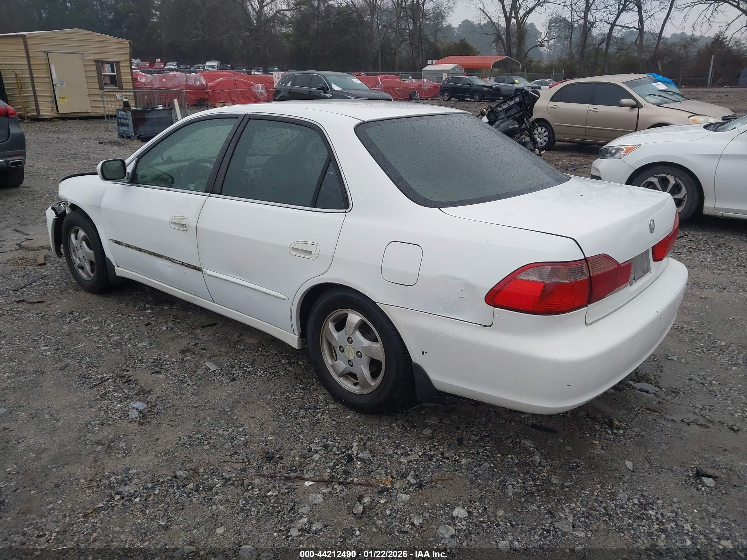 HONDA ACCORD image 3