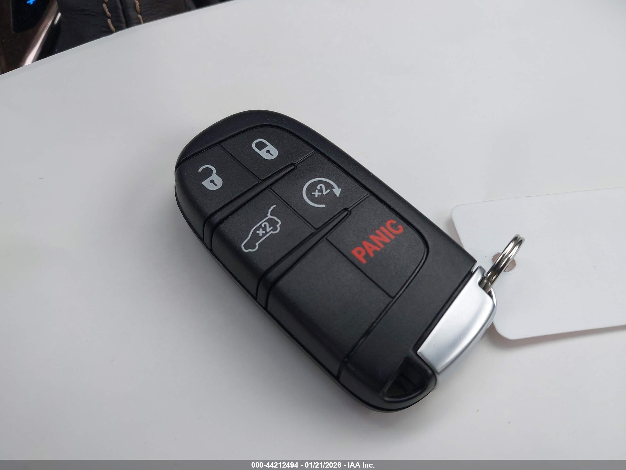 JEEP GRAND image 11