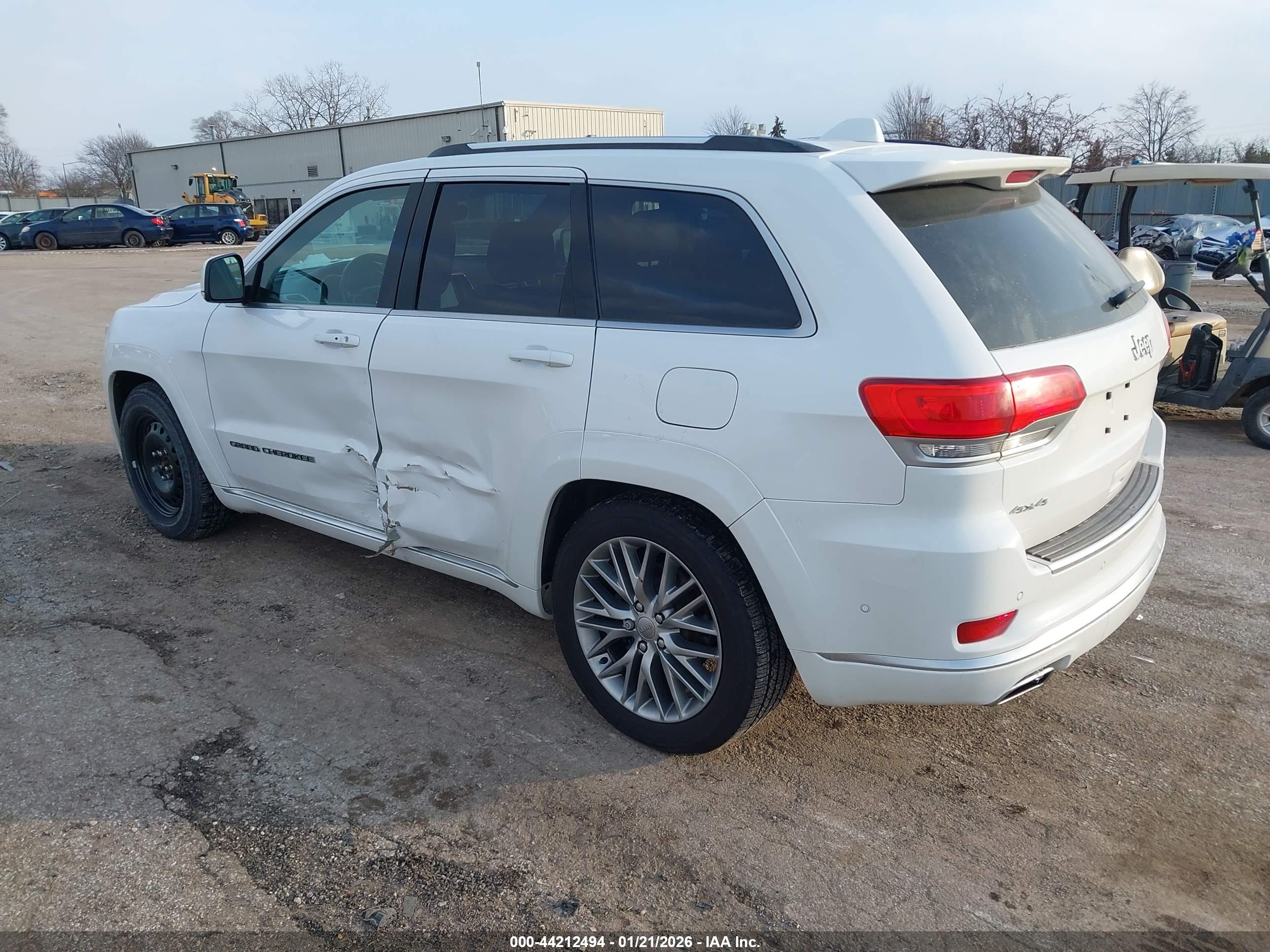 JEEP GRAND image 3