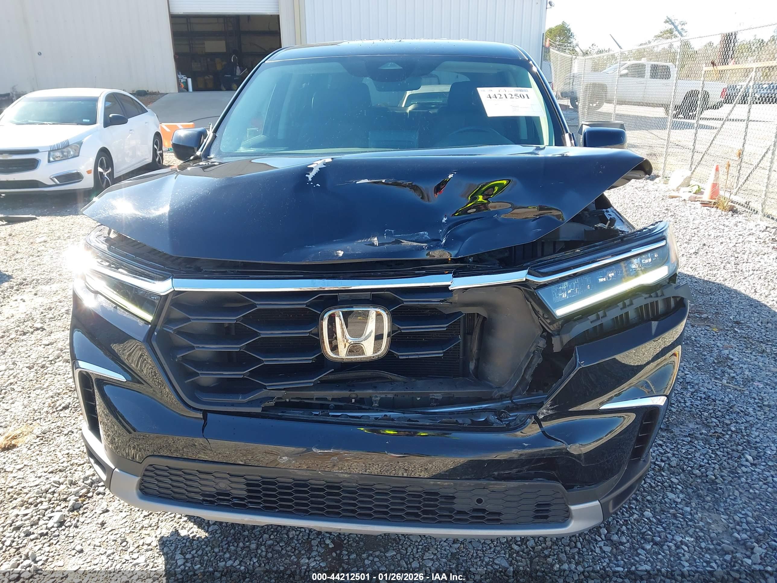 HONDA PILOT image 6
