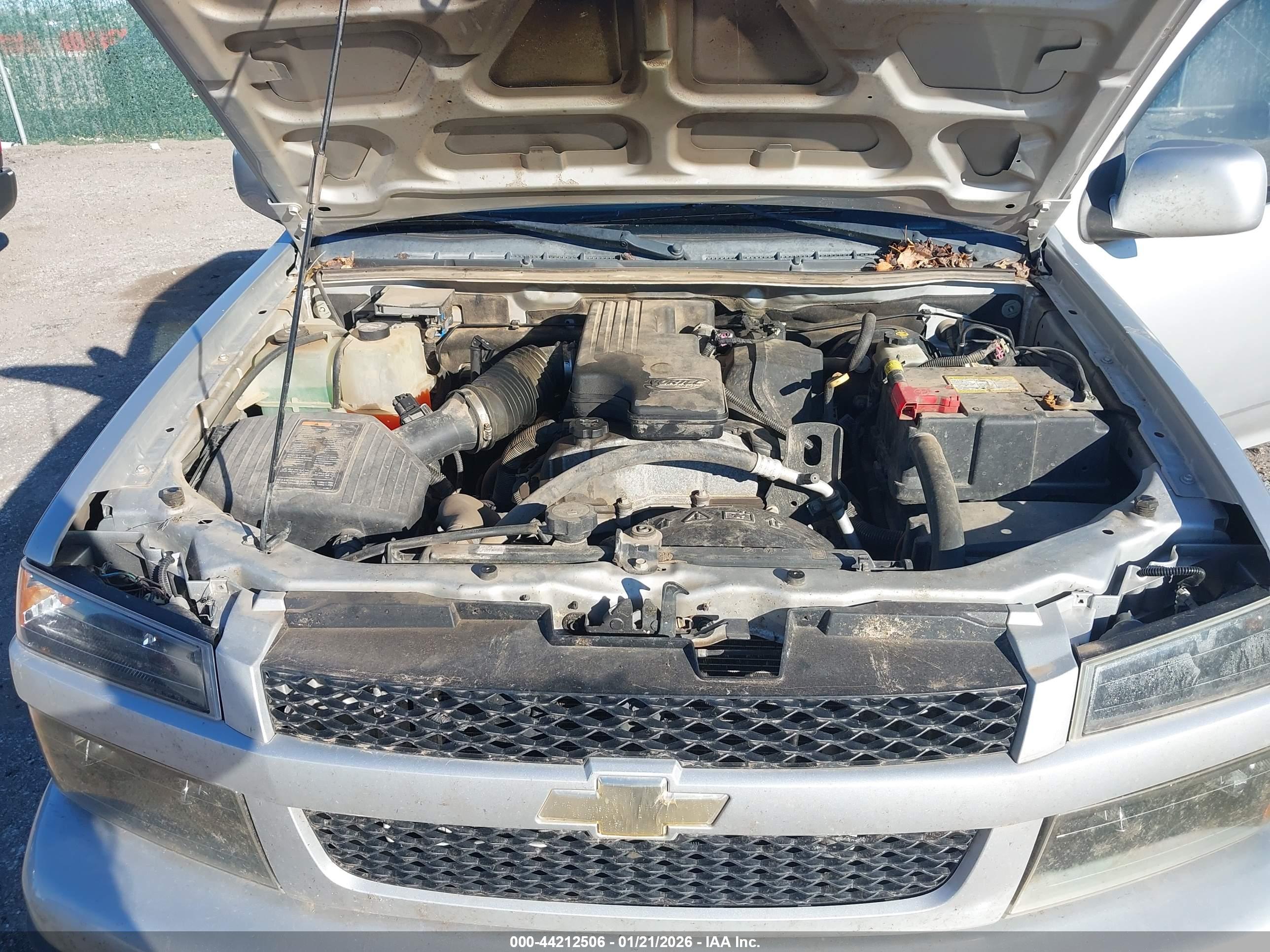 CHEVROLET COLORADO image 10