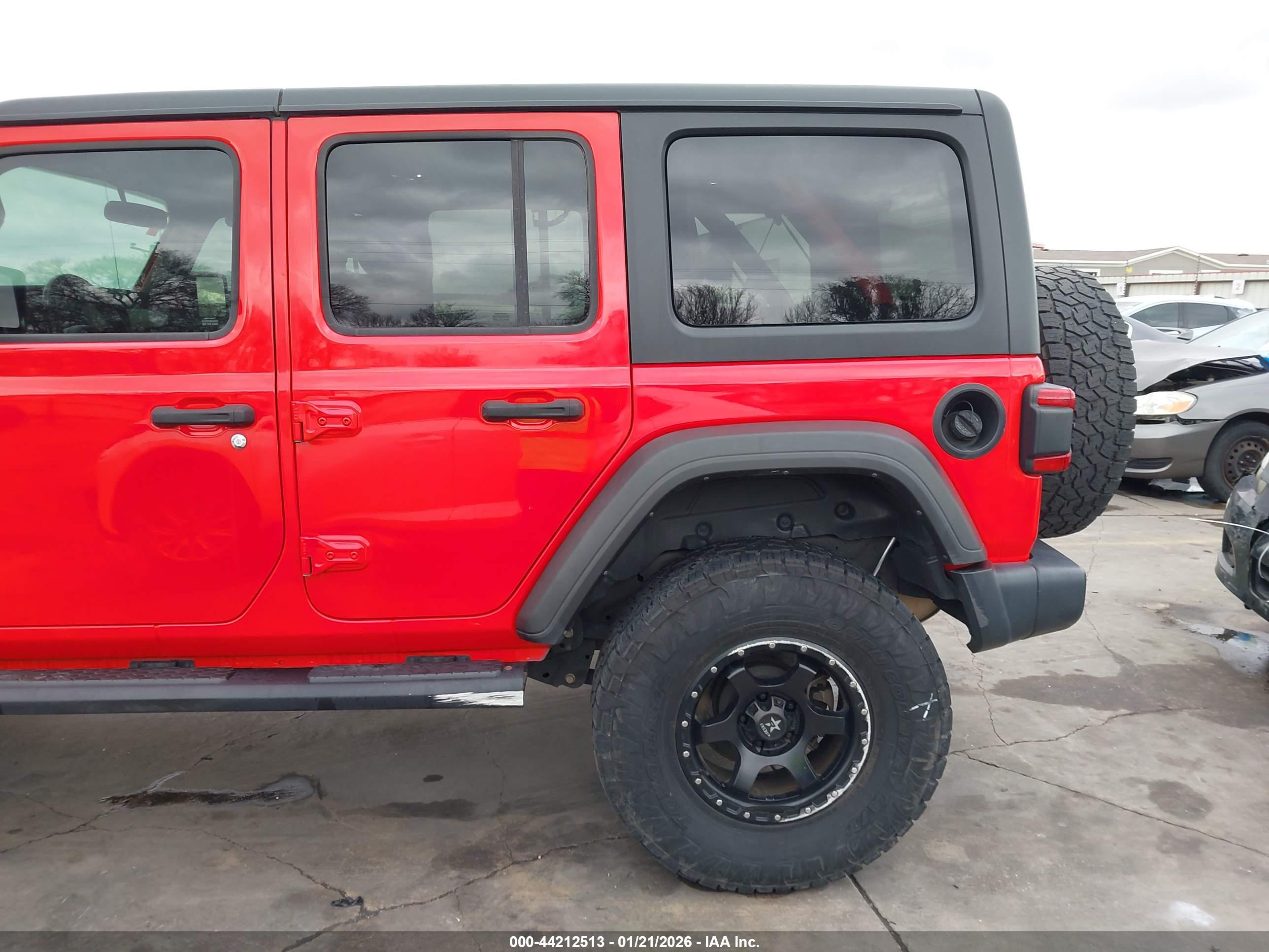 JEEP WRANGLER image 6