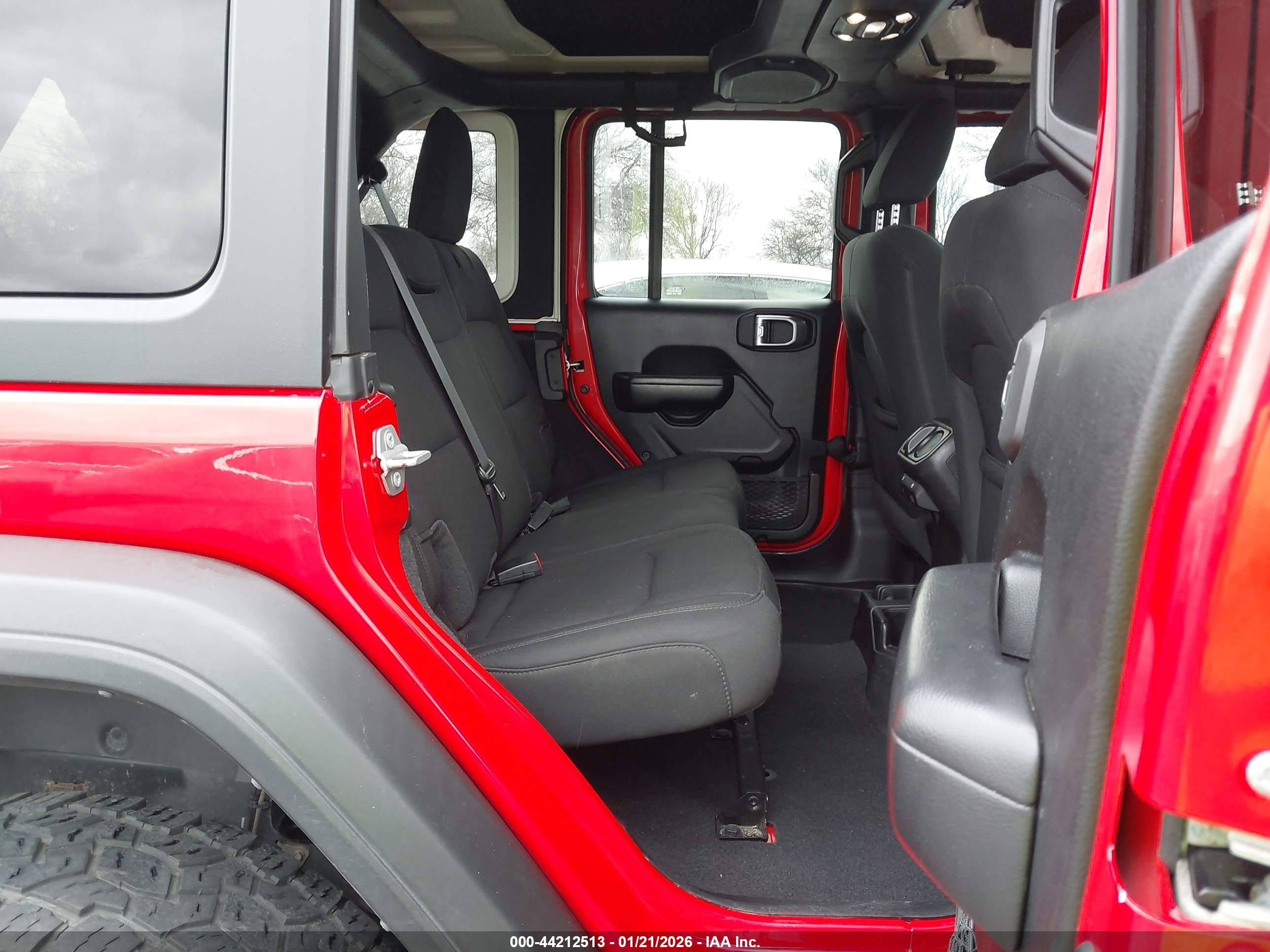 JEEP WRANGLER image 8