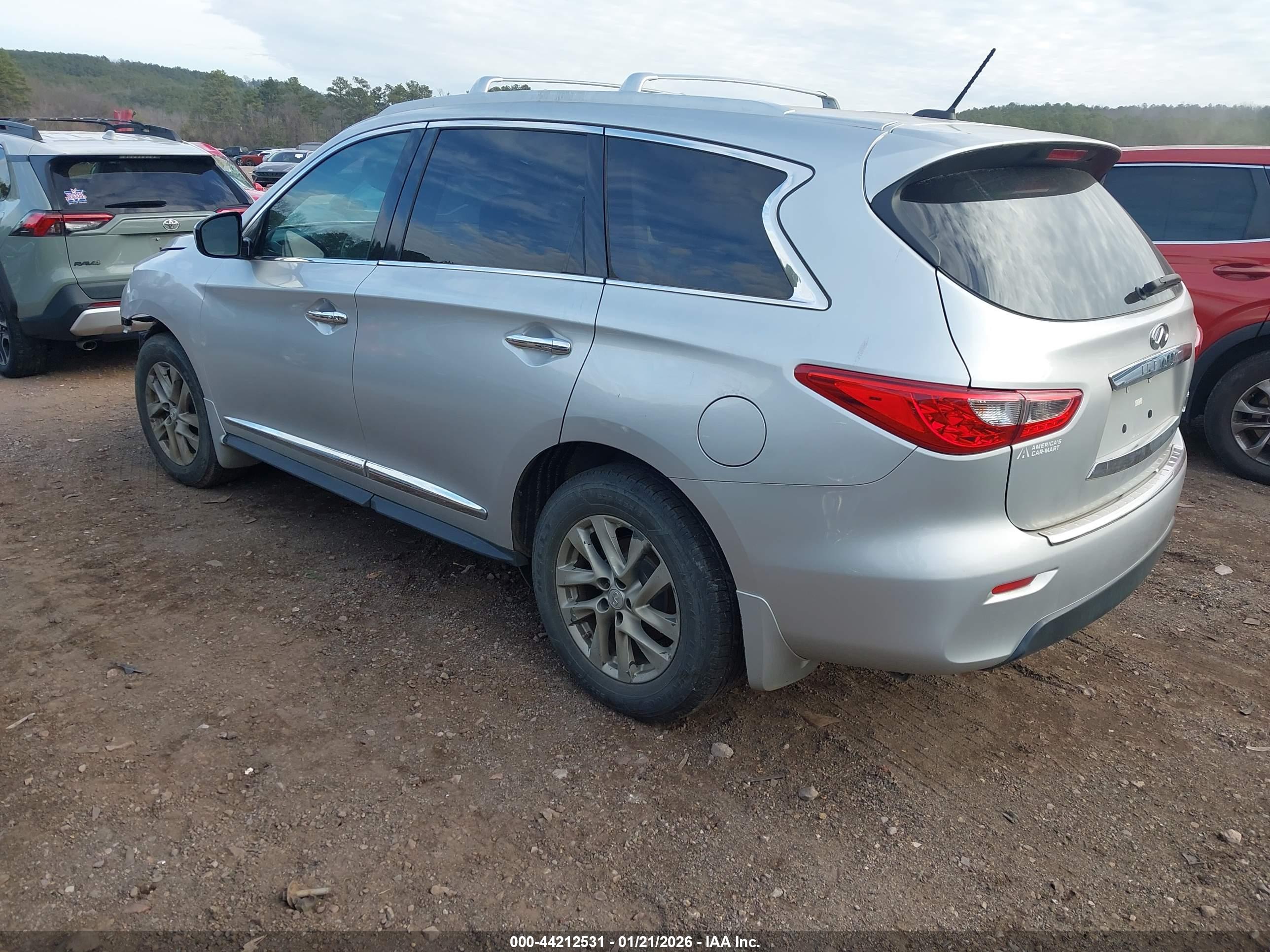 INFINITI JX35 image 3