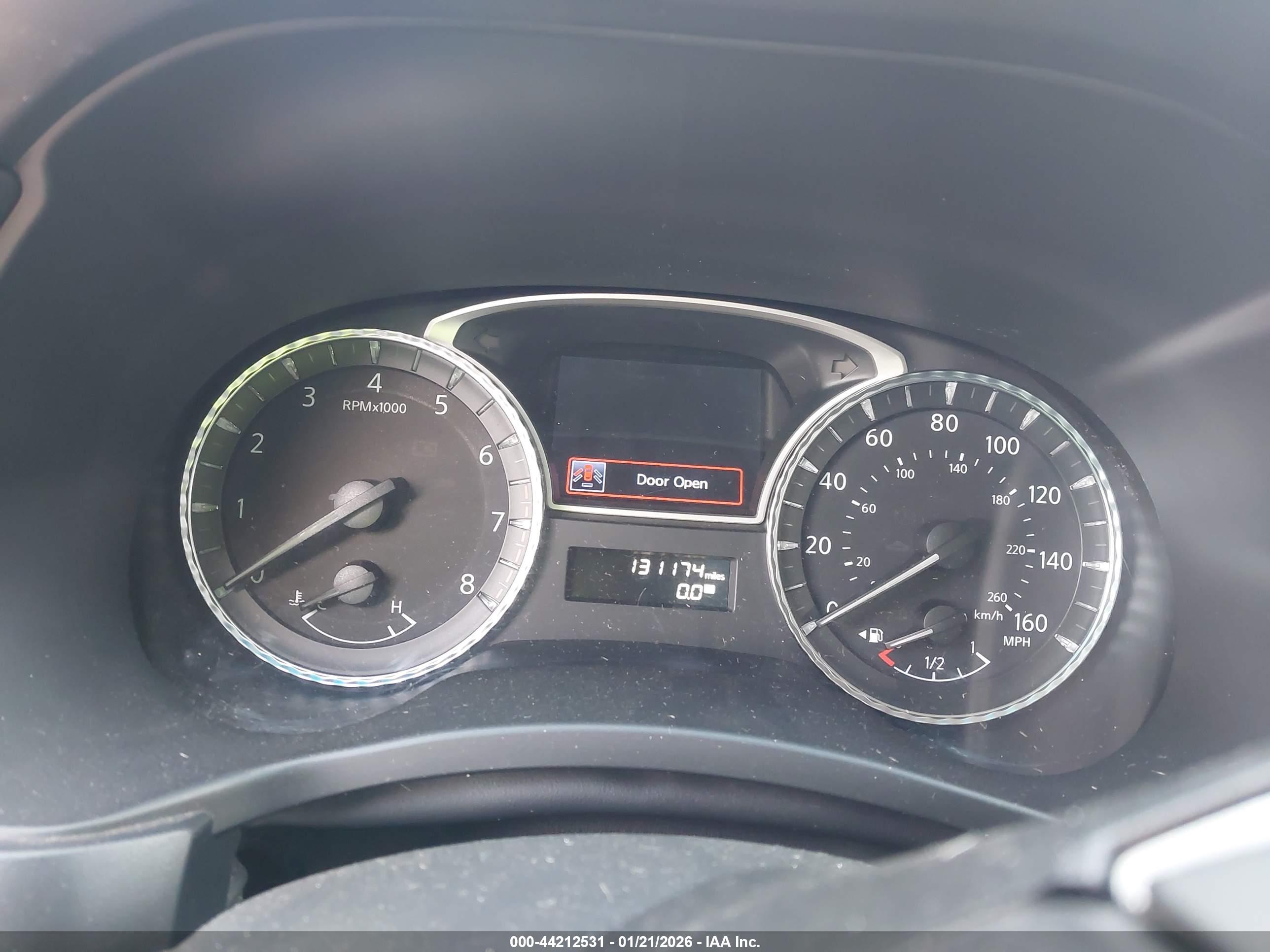 INFINITI JX35 image 7