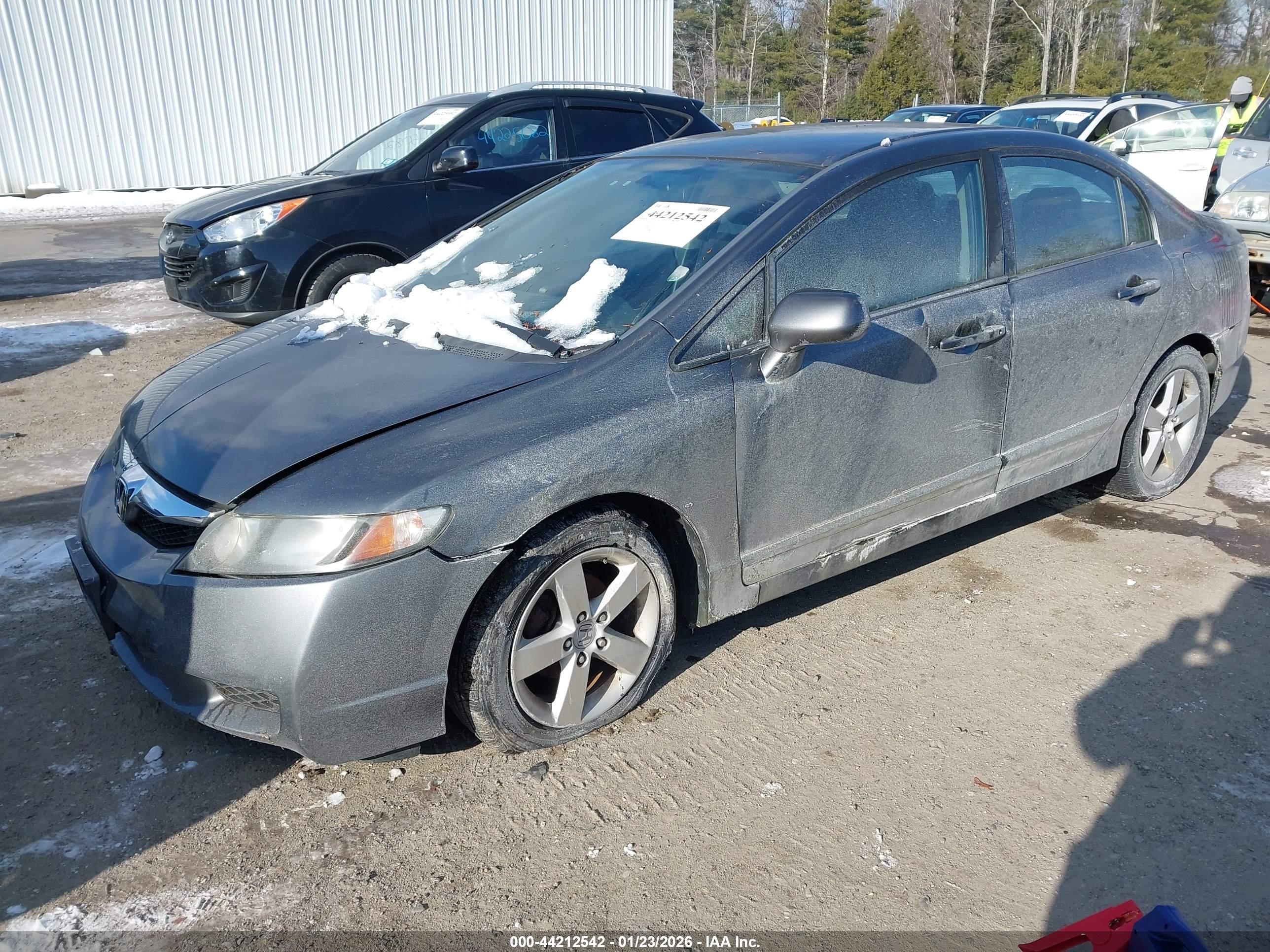 HONDA CIVIC image 2