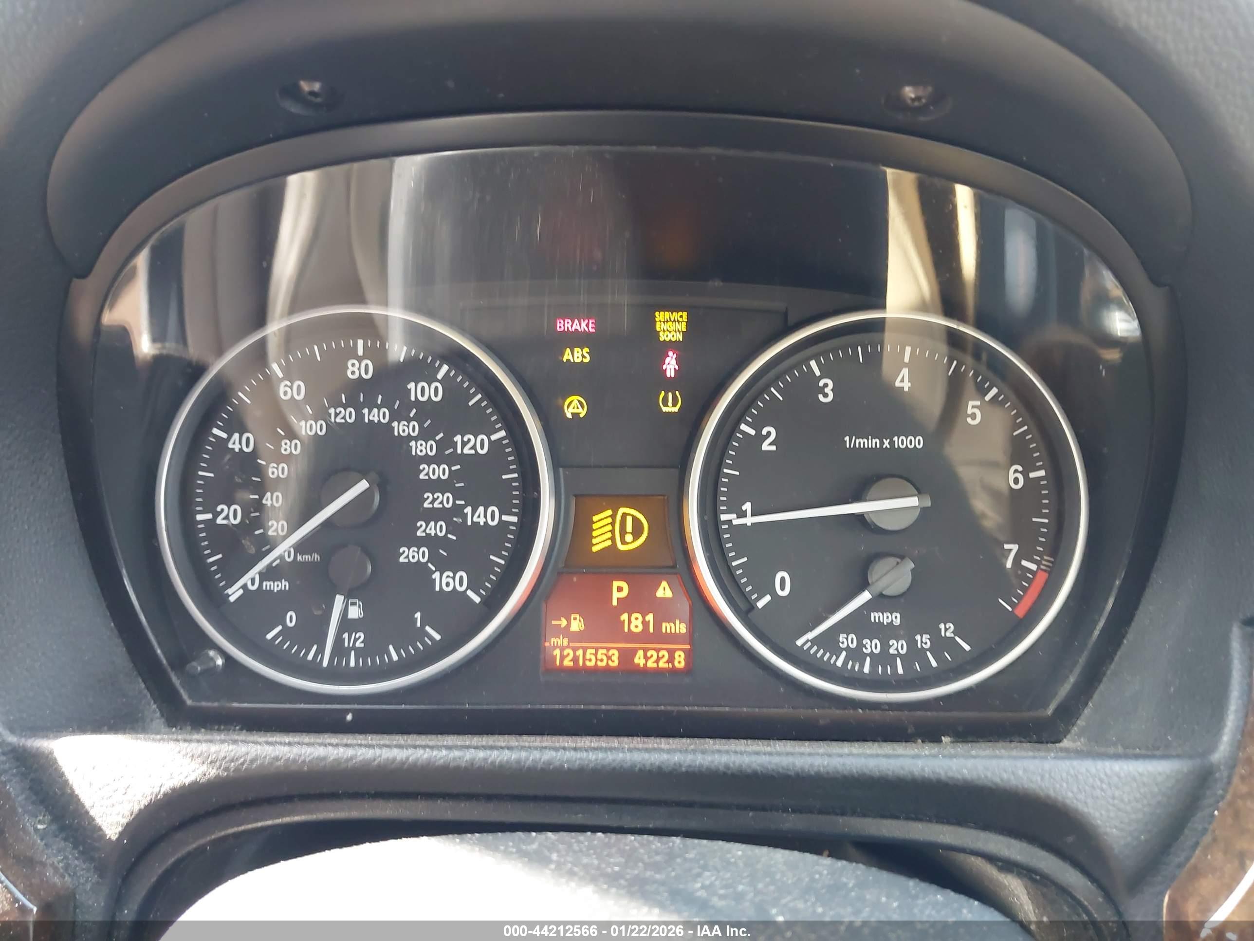 BMW 328I image 7
