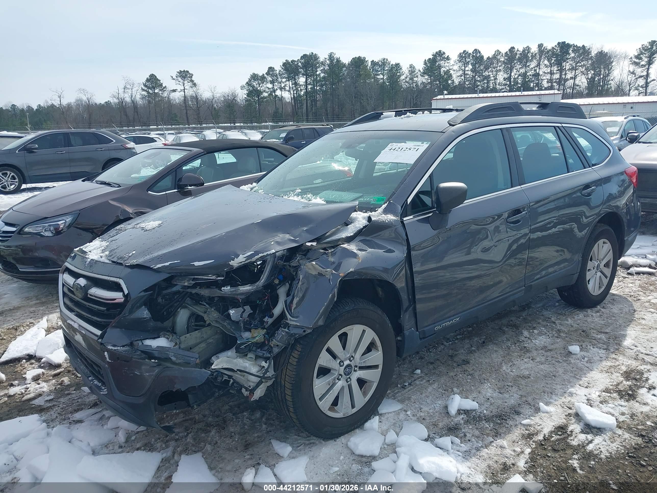 SUBARU OUTBACK image 2