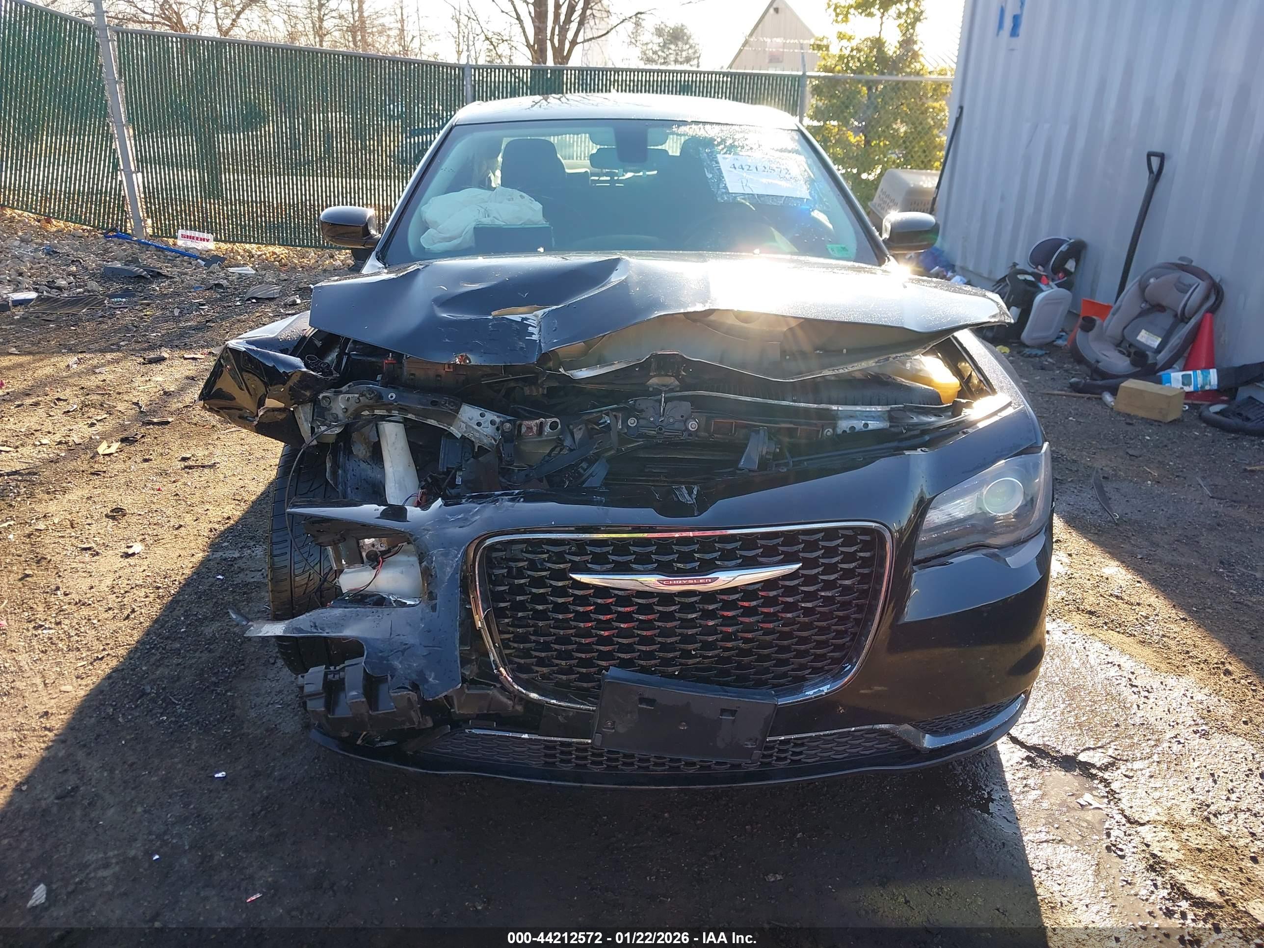 CHRYSLER 300 image 6