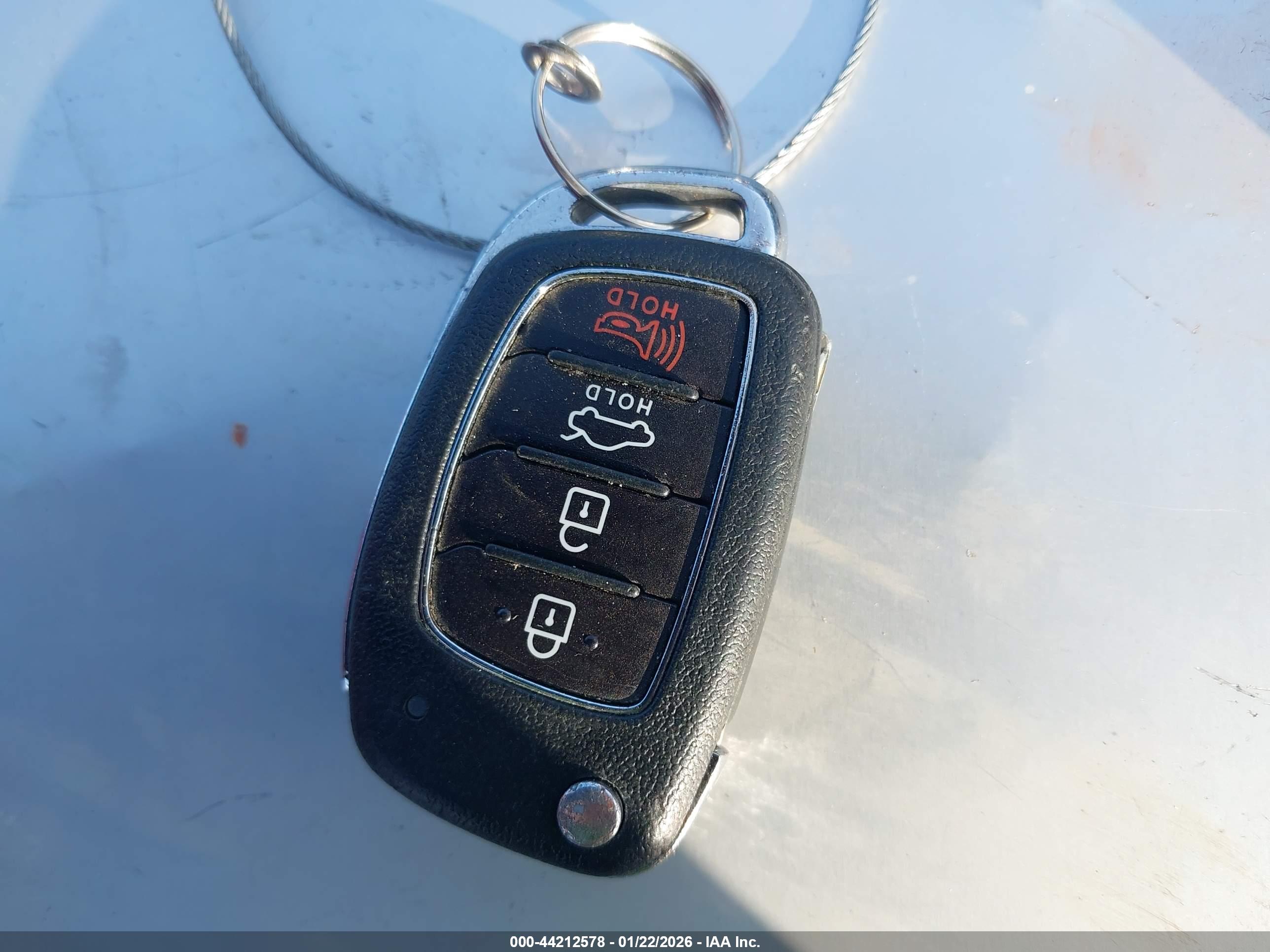 HYUNDAI SONATA image 11