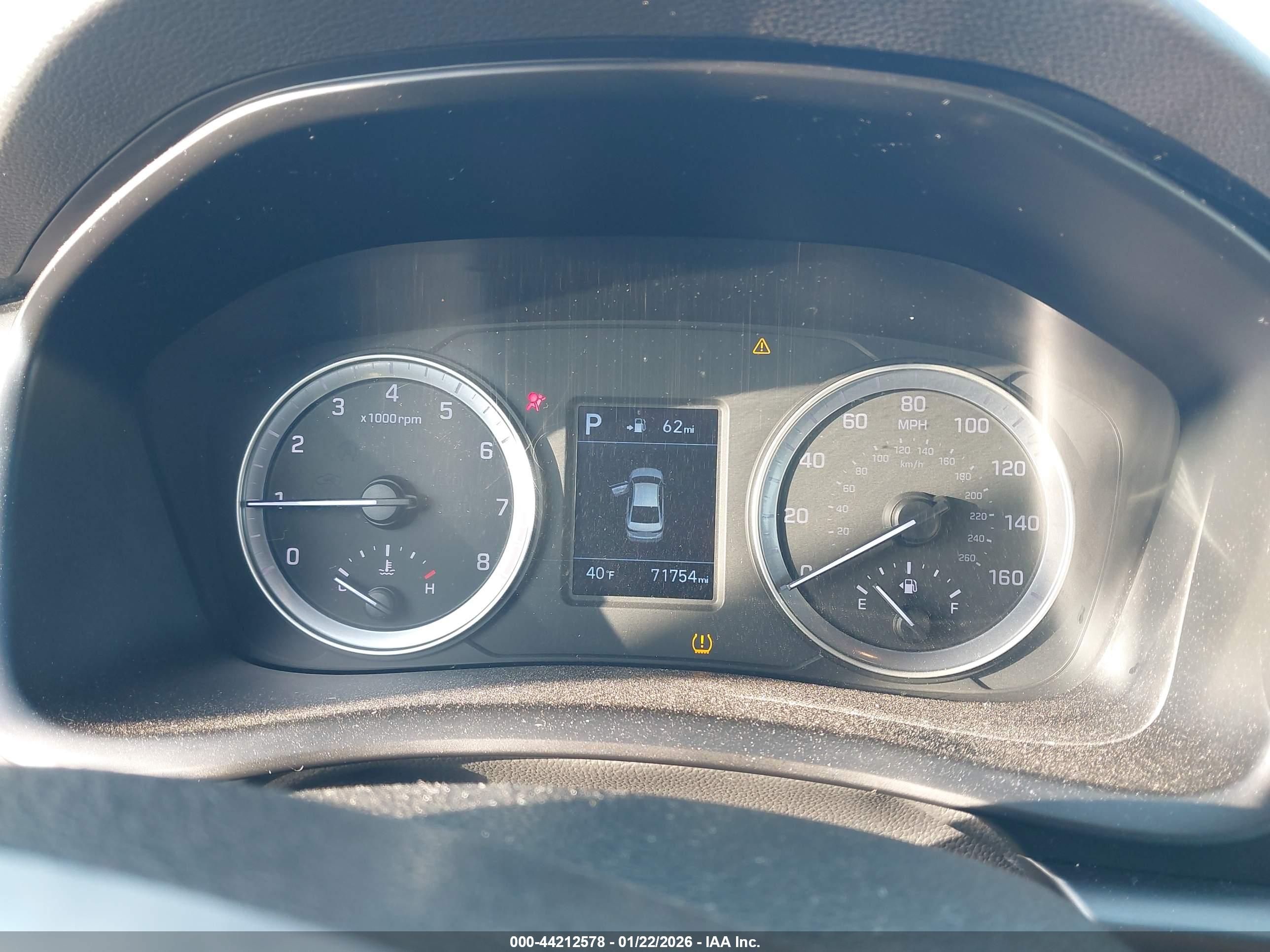HYUNDAI SONATA image 7