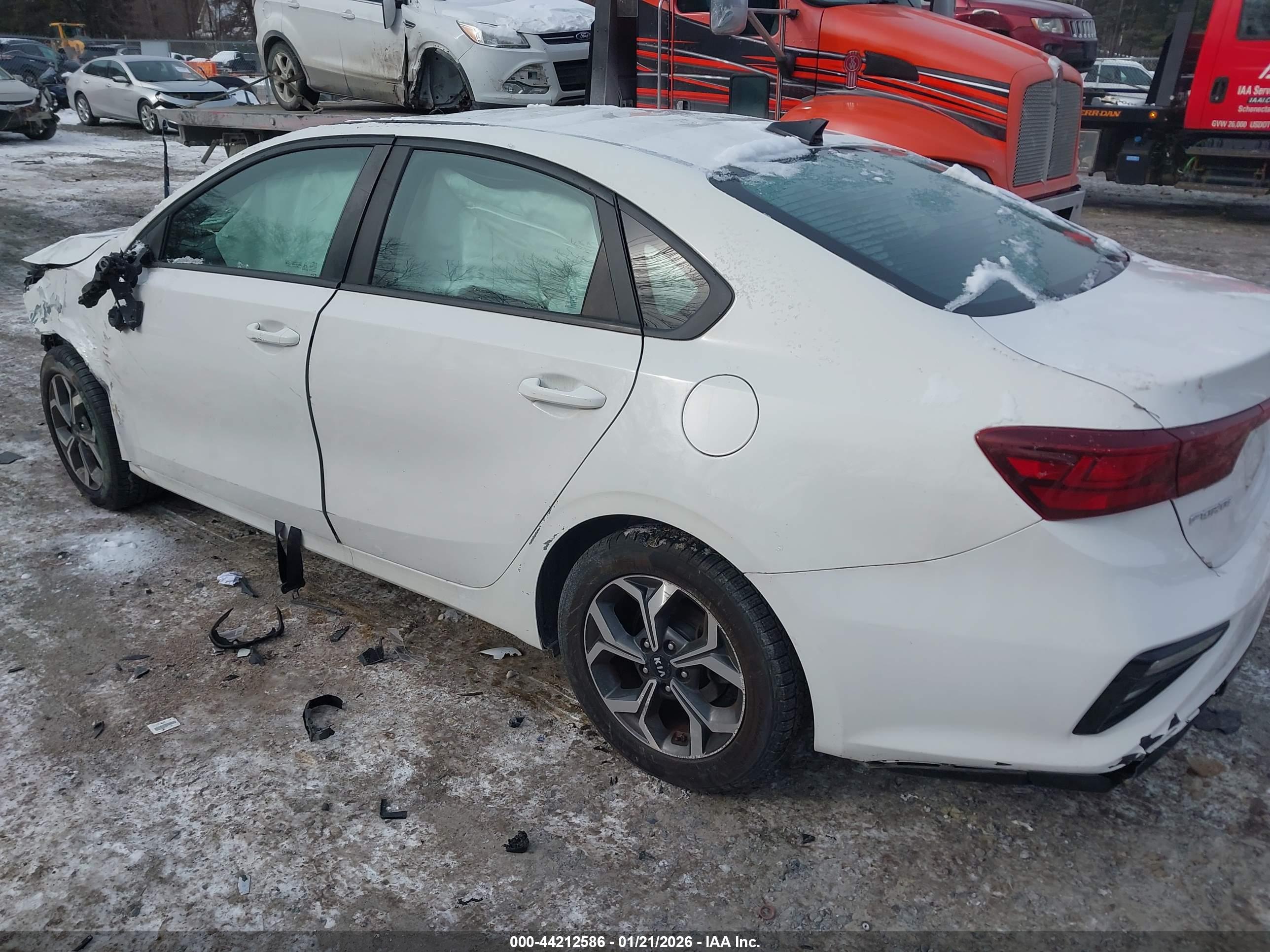 KIA FORTE image 3