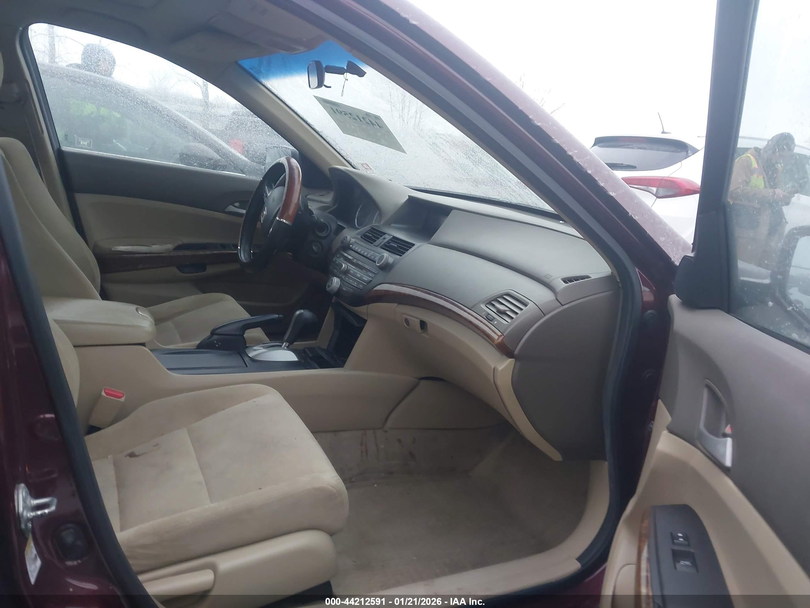 HONDA ACCORD image 5